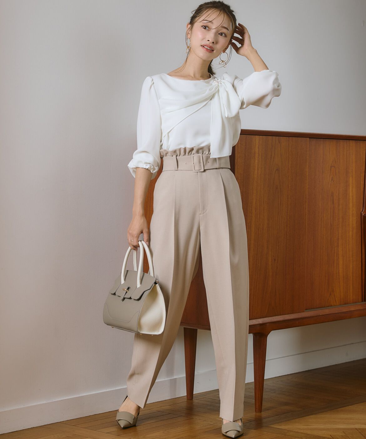 Maglie le cassetto「《M Maglie le cassetto&times;吉田理紗》華やかドレープブラウス」|シャツ・ブラウス|