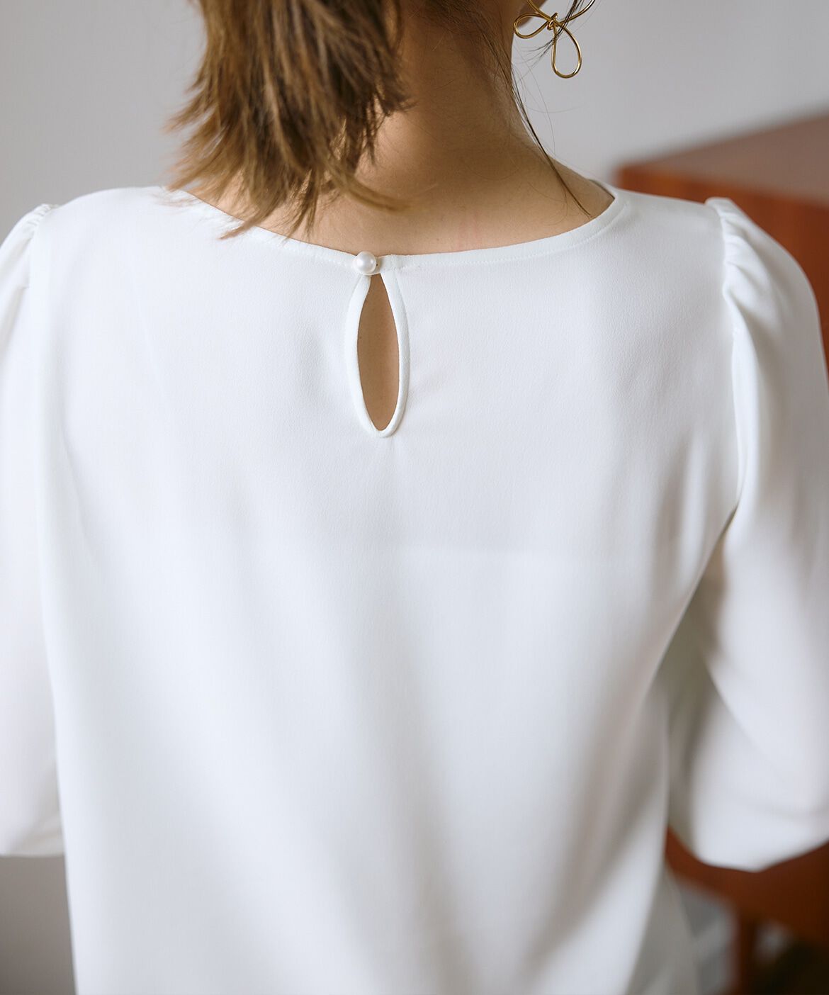 Maglie le cassetto「《M Maglie le cassetto&times;吉田理紗》華やかドレープブラウス」|シャツ・ブラウス|