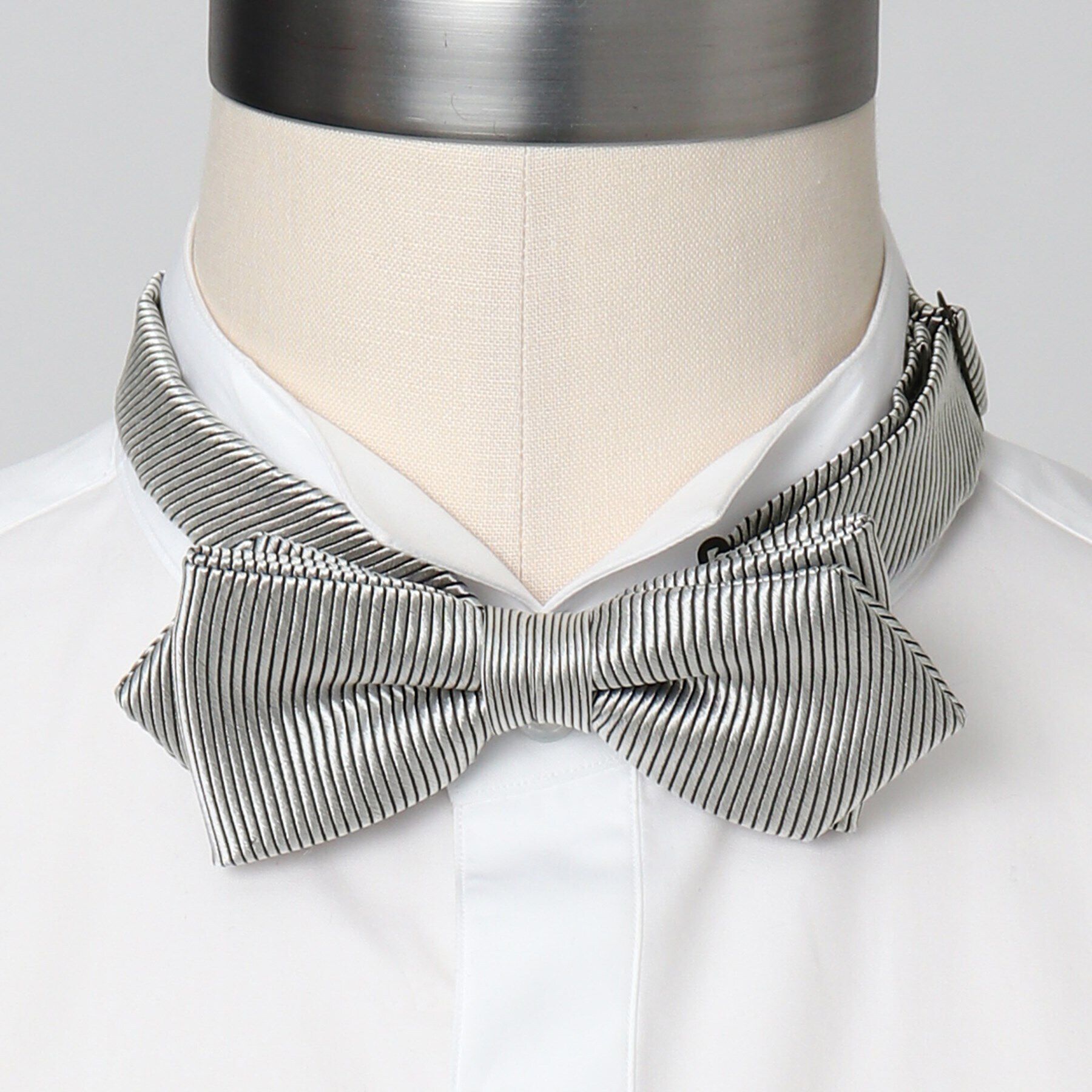 DRESSTERIOR「蝶ネクタイ」|ネクタイ・蝶ネクタイ|ホワイト(301)