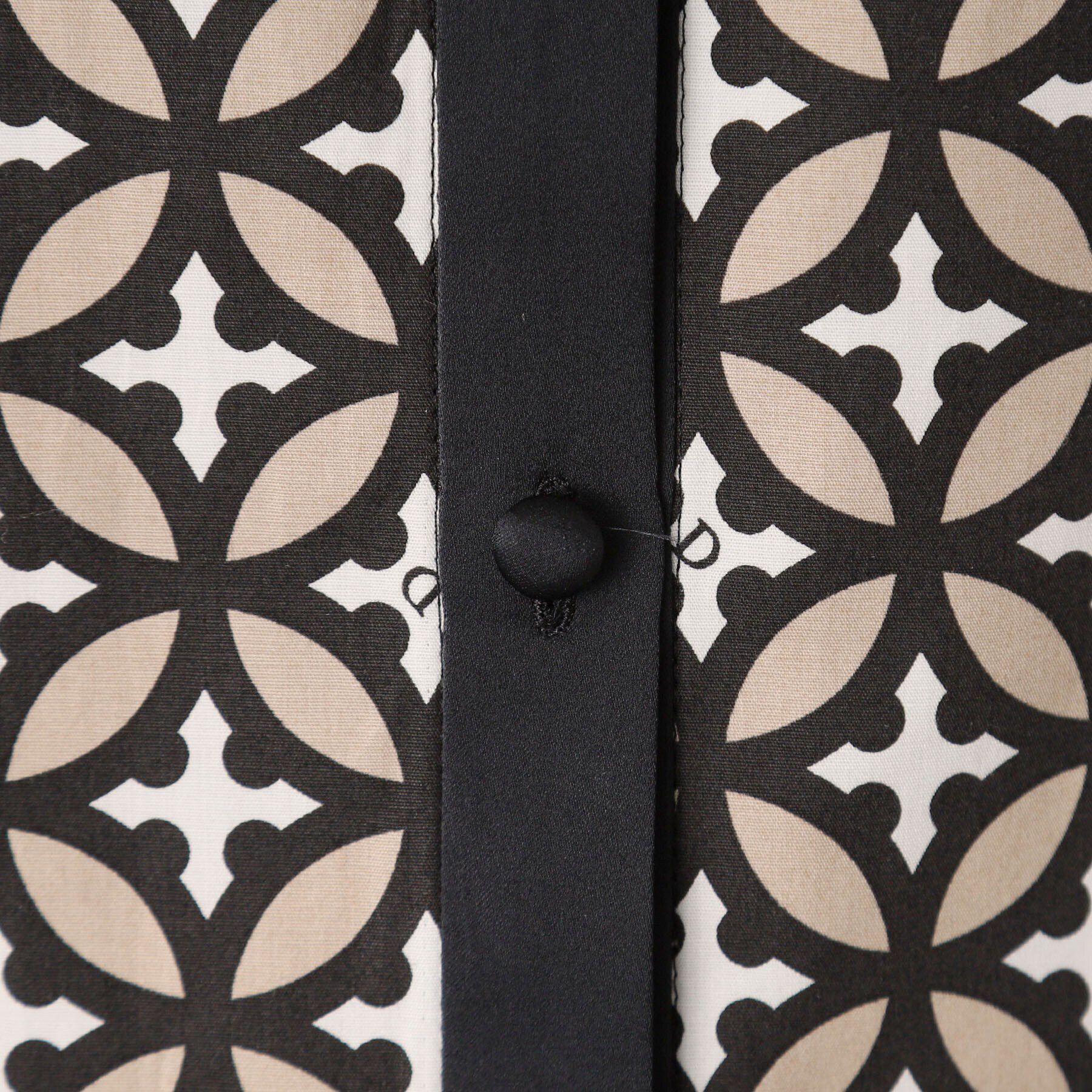 DRESSTERIOR「【大人百花春号掲載 モデル美香さん着用】オーバーラップウィングスリーブブラウス」|シャツ・ブラウス|