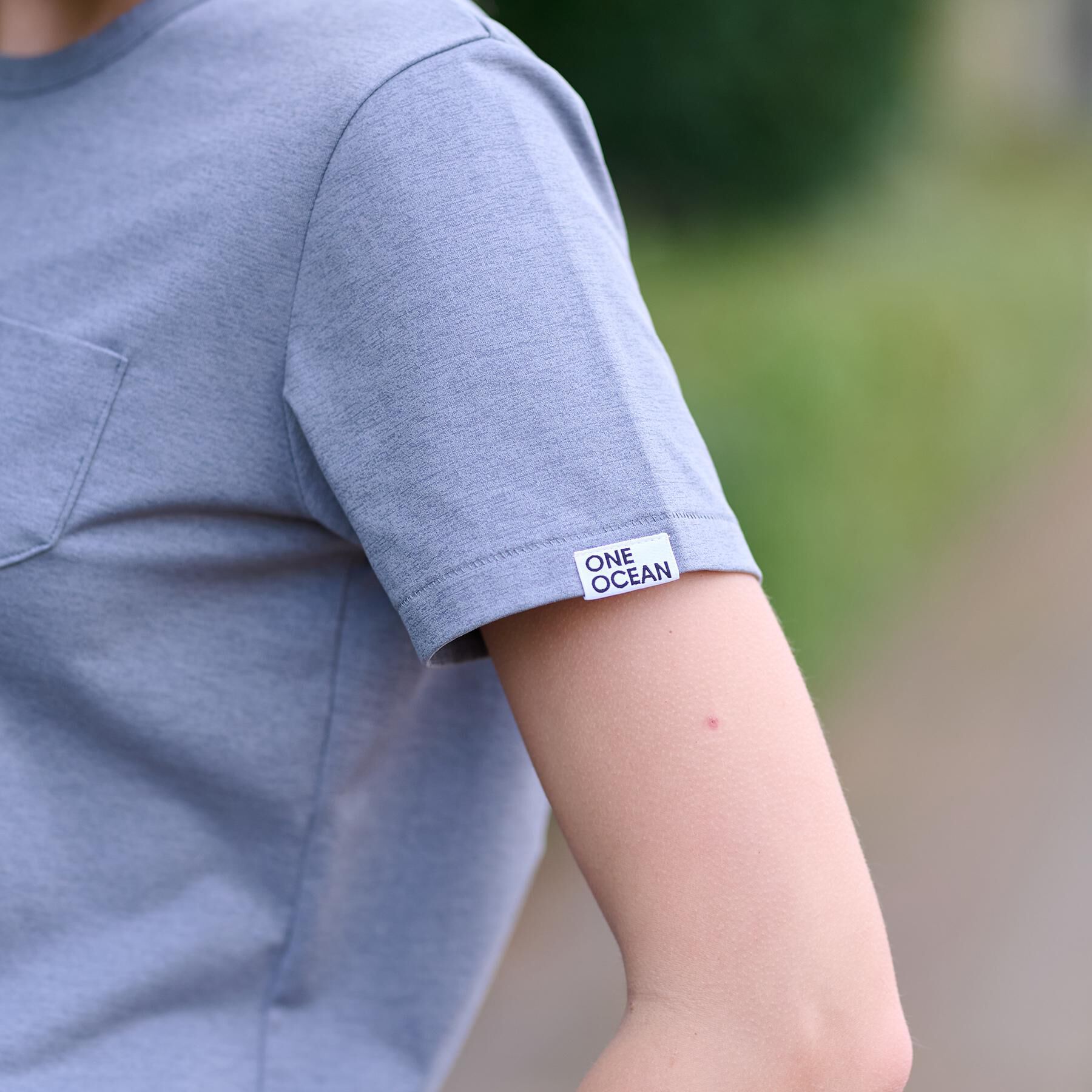 DRESSTERIOR「【洗える/バックプリント】再生ポリエステルホエイルプリントTシャツ」|Tシャツ・カットソー|