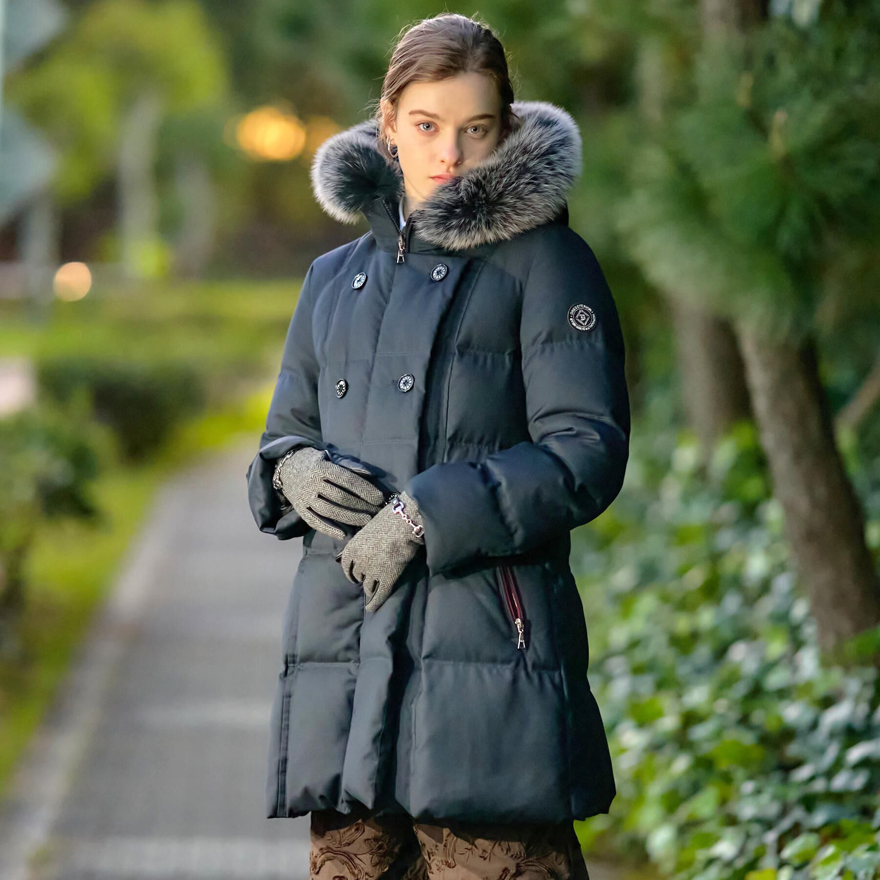 DRESSTERIOR「【CLASSY.12月号掲載】ブルーFOXファーナポレオンホワイトグースダウン」|ダウン|