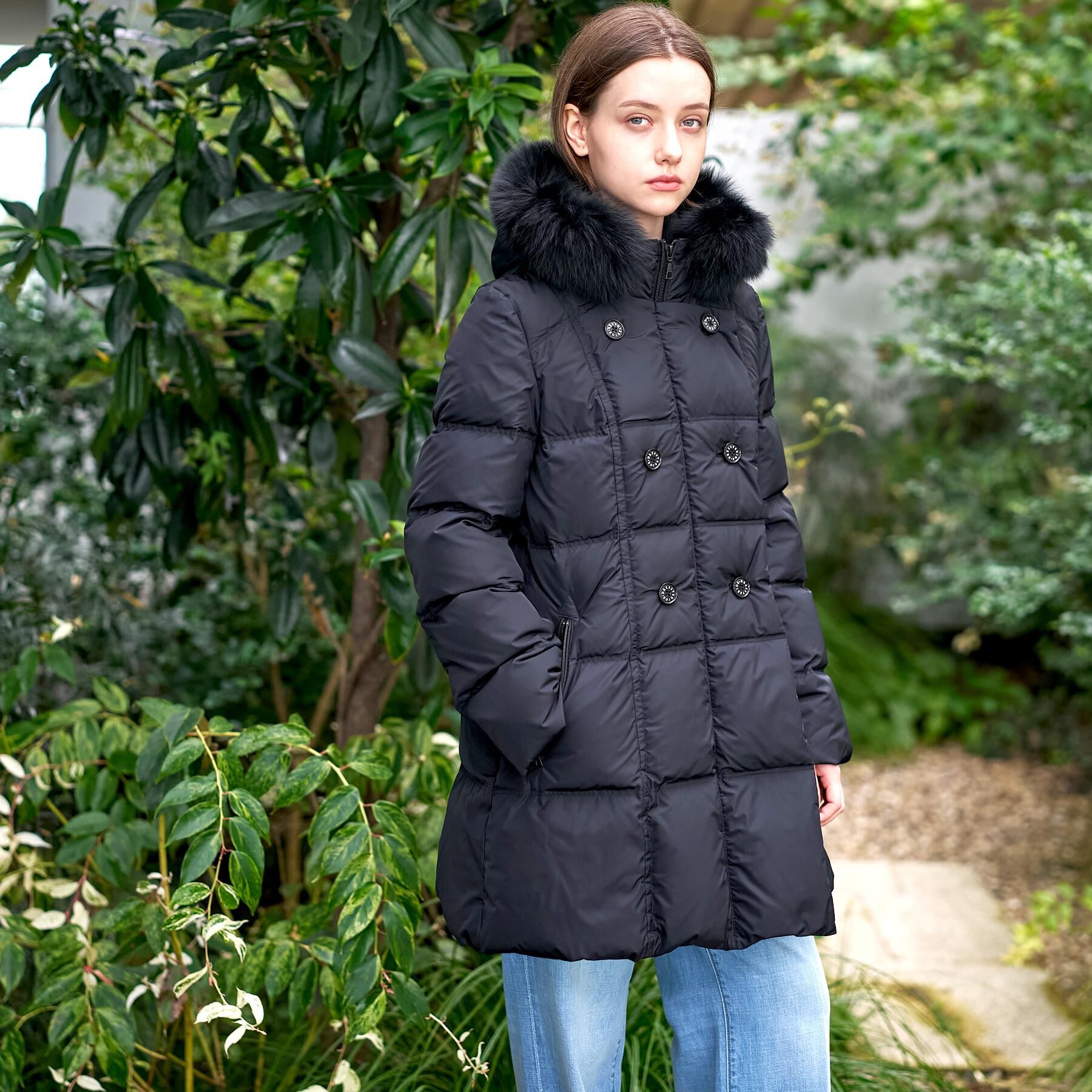 DRESSTERIOR「【CLASSY.12月号掲載】ブルーFOXファーナポレオンホワイトグースダウン」|ダウン|