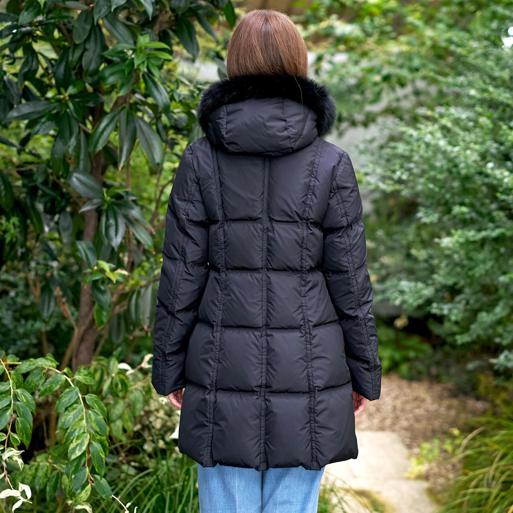 DRESSTERIOR「【CLASSY.12月号掲載】ブルーFOXファーナポレオンホワイトグースダウン」|ダウン|