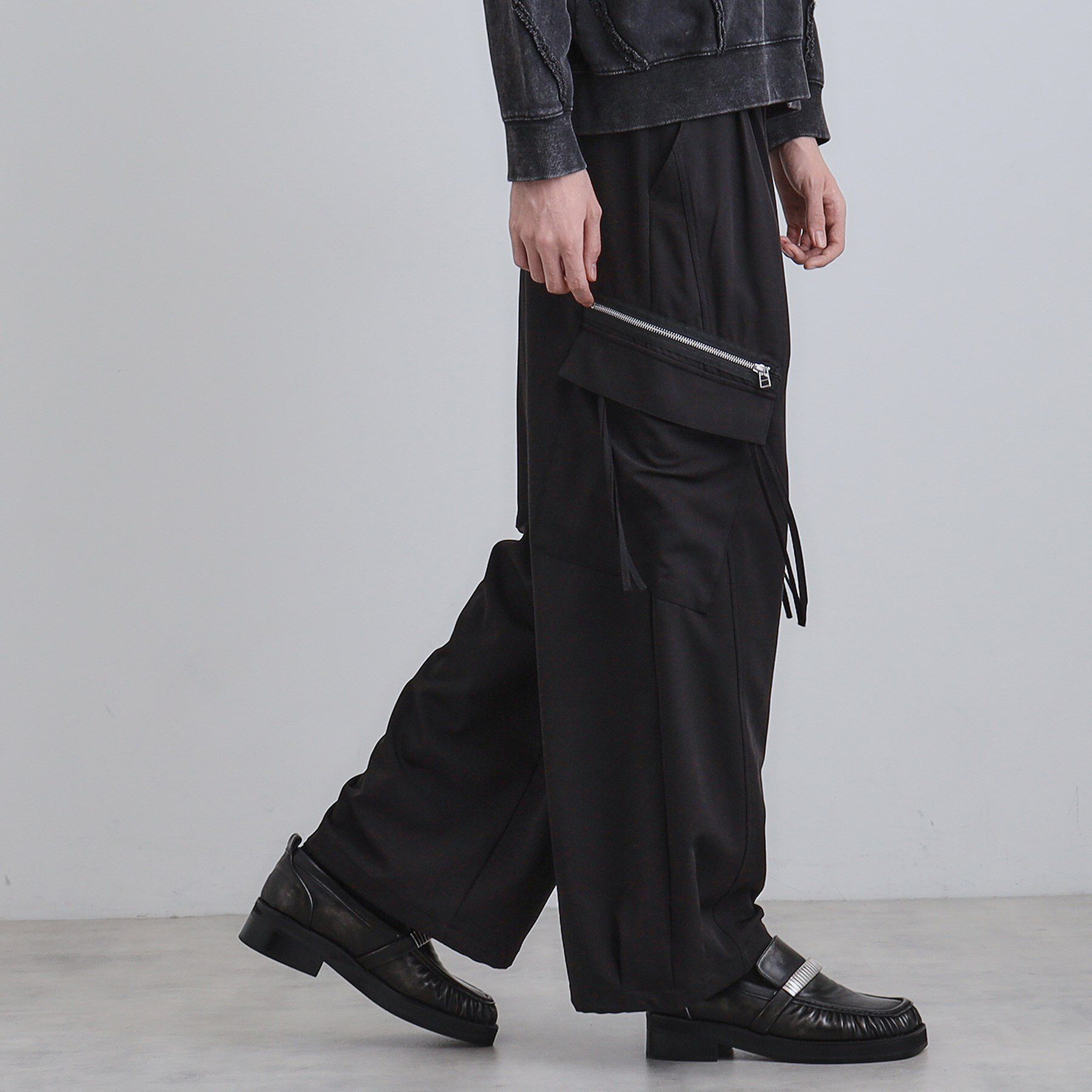 tk.TAKEO KIKUCHI「バレルTRカーゴパンツ」|その他|ブラック(019)