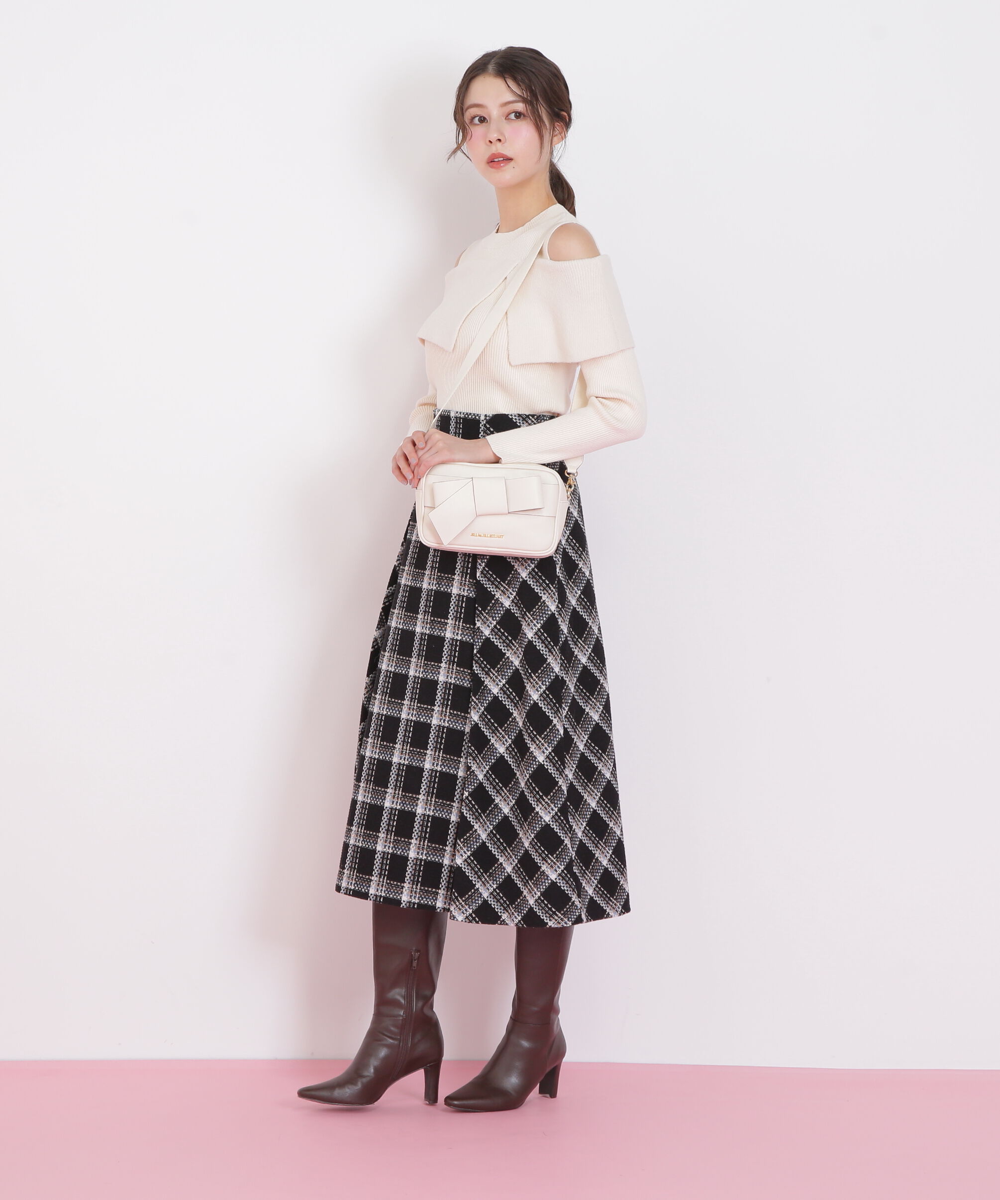  「＜リボンシリーズ＞スクエアポシェット」|その他|