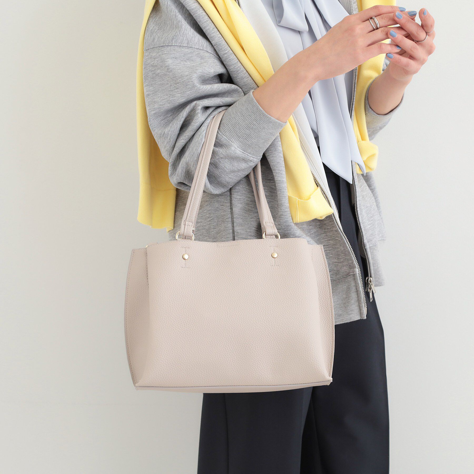 SHOO･LA･RUE「【軽量／2WAY】ふわっと軽いトートバッグ」|トートバッグ|