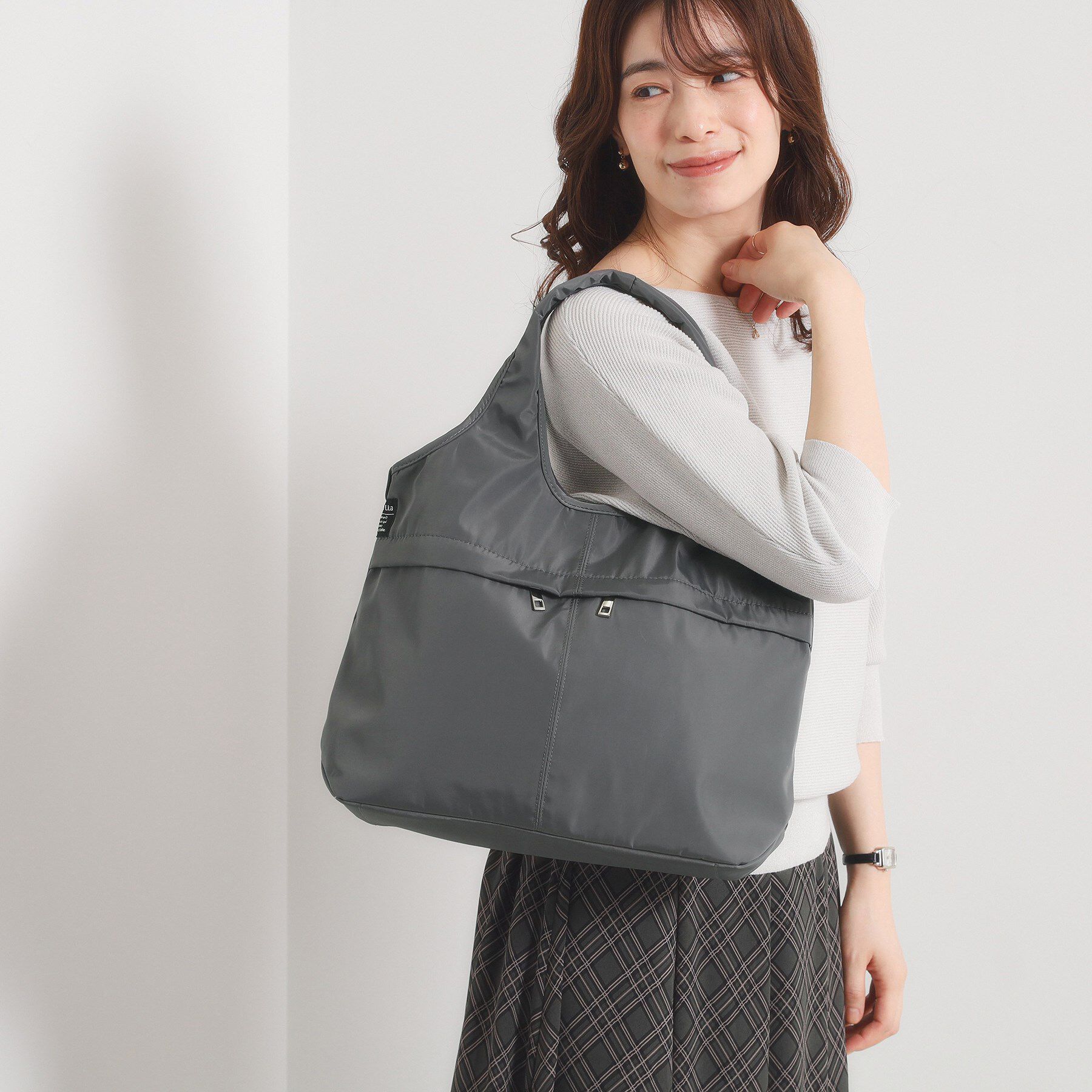 ITS&rsquo;DEMO「【10ポケット】高密度2WAYバルーントート」|トートバッグ|