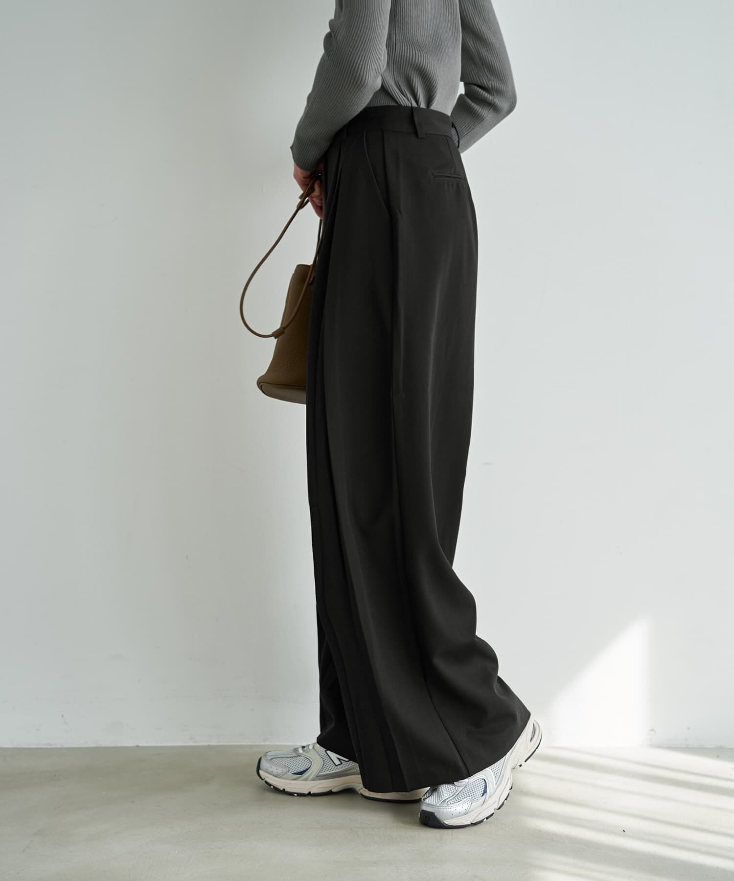 STYLE DELI「２タック幅広ブラックワイドパンツ」|その他|