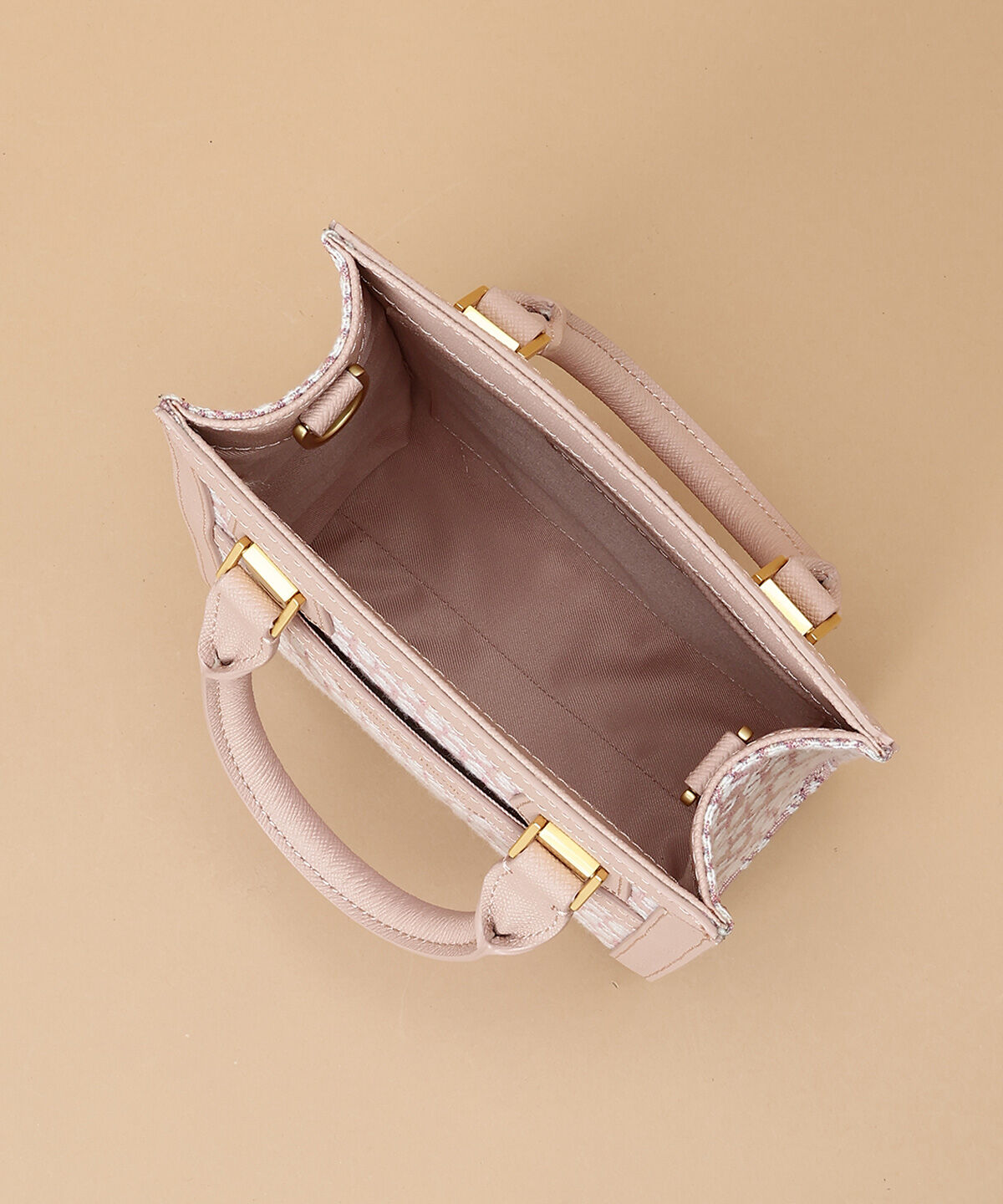 Samantha Thavasa「ST Jacquard シルエット 縦型スクエアトートバッグ」|トートバッグ|