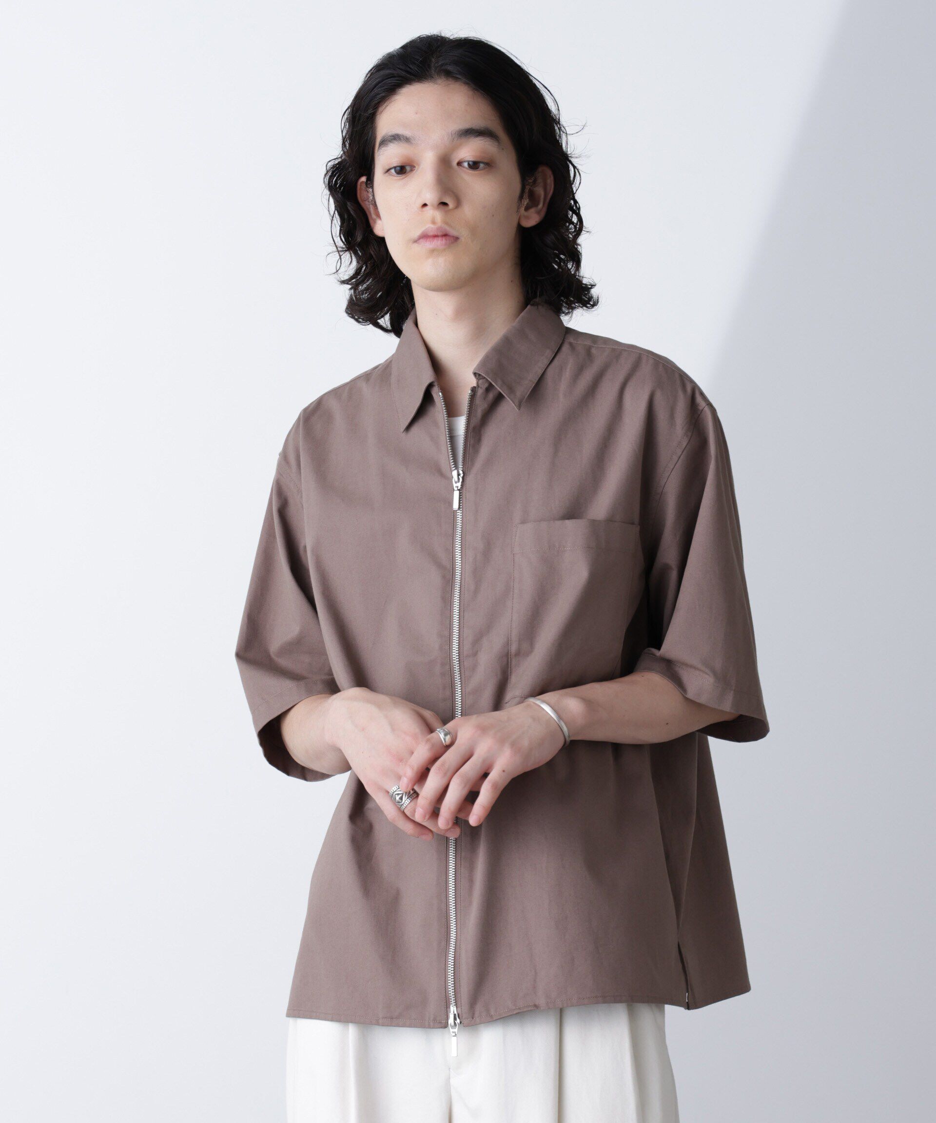 nano･universe「ピーチスキンジップアップシャツ」|シャツ・ブラウス|