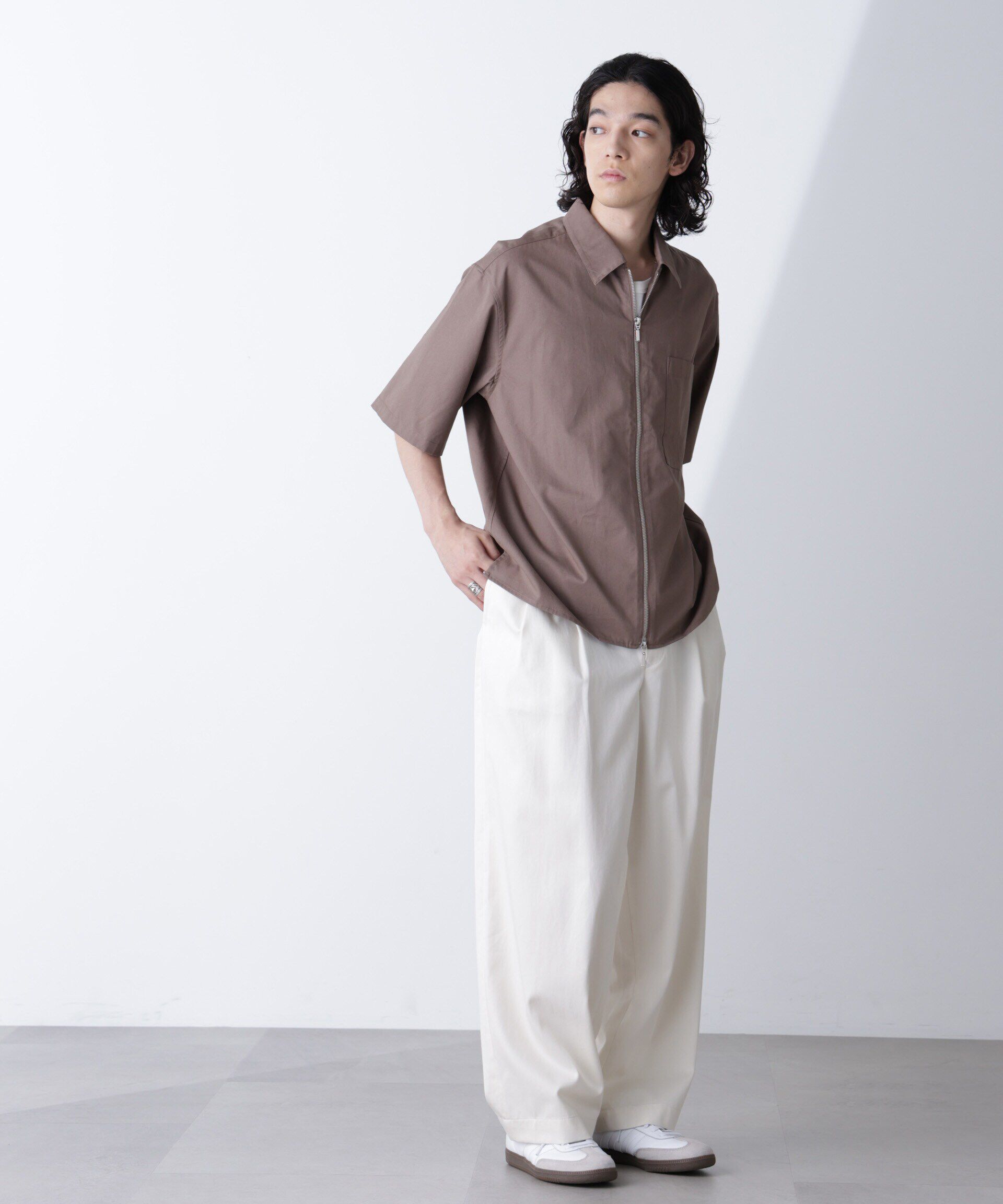 nano･universe「ピーチスキンジップアップシャツ」|シャツ・ブラウス|