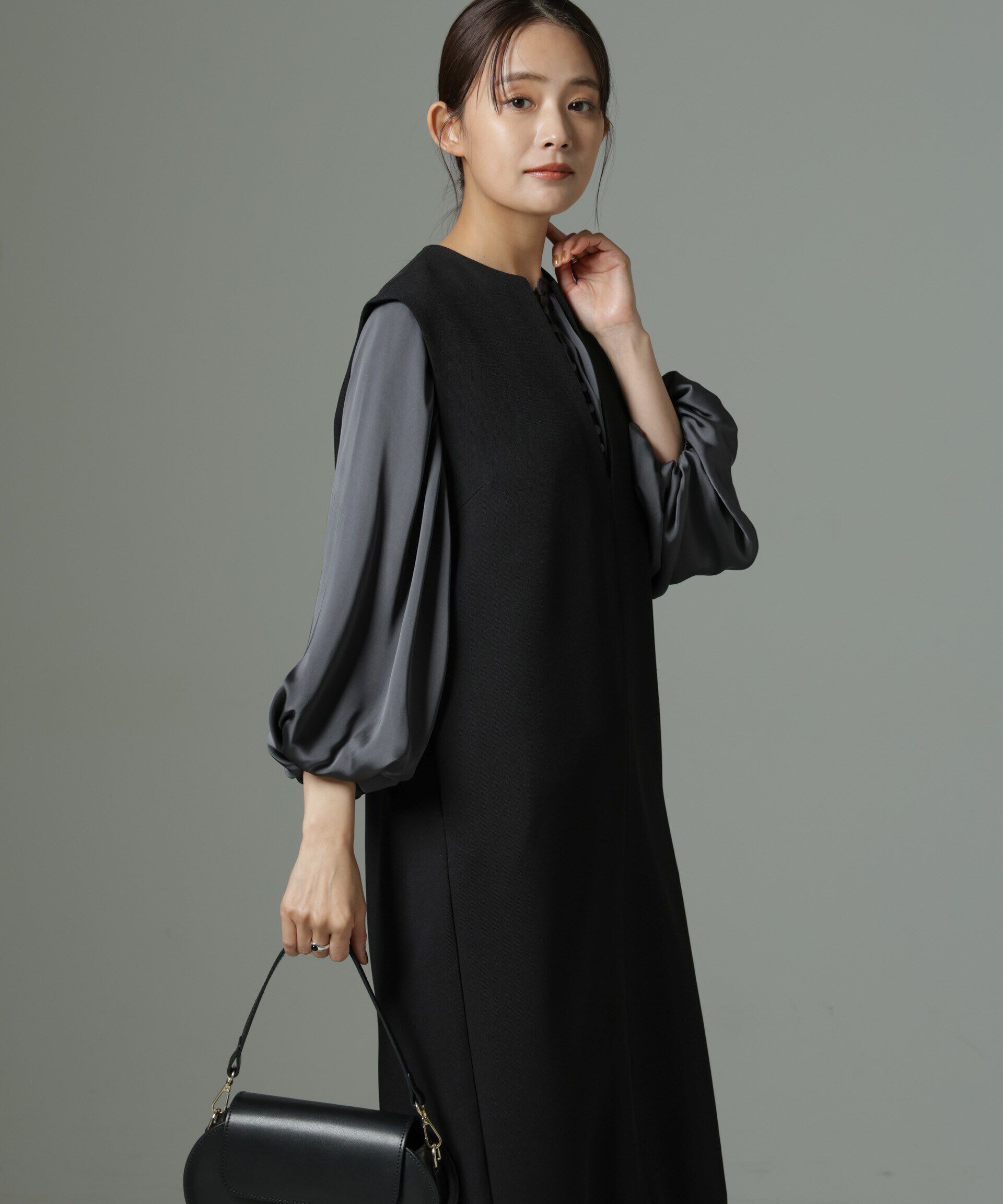 nano･universe「前後2wayサテンボリュームスリーブブラウス」|シャツ・ブラウス|