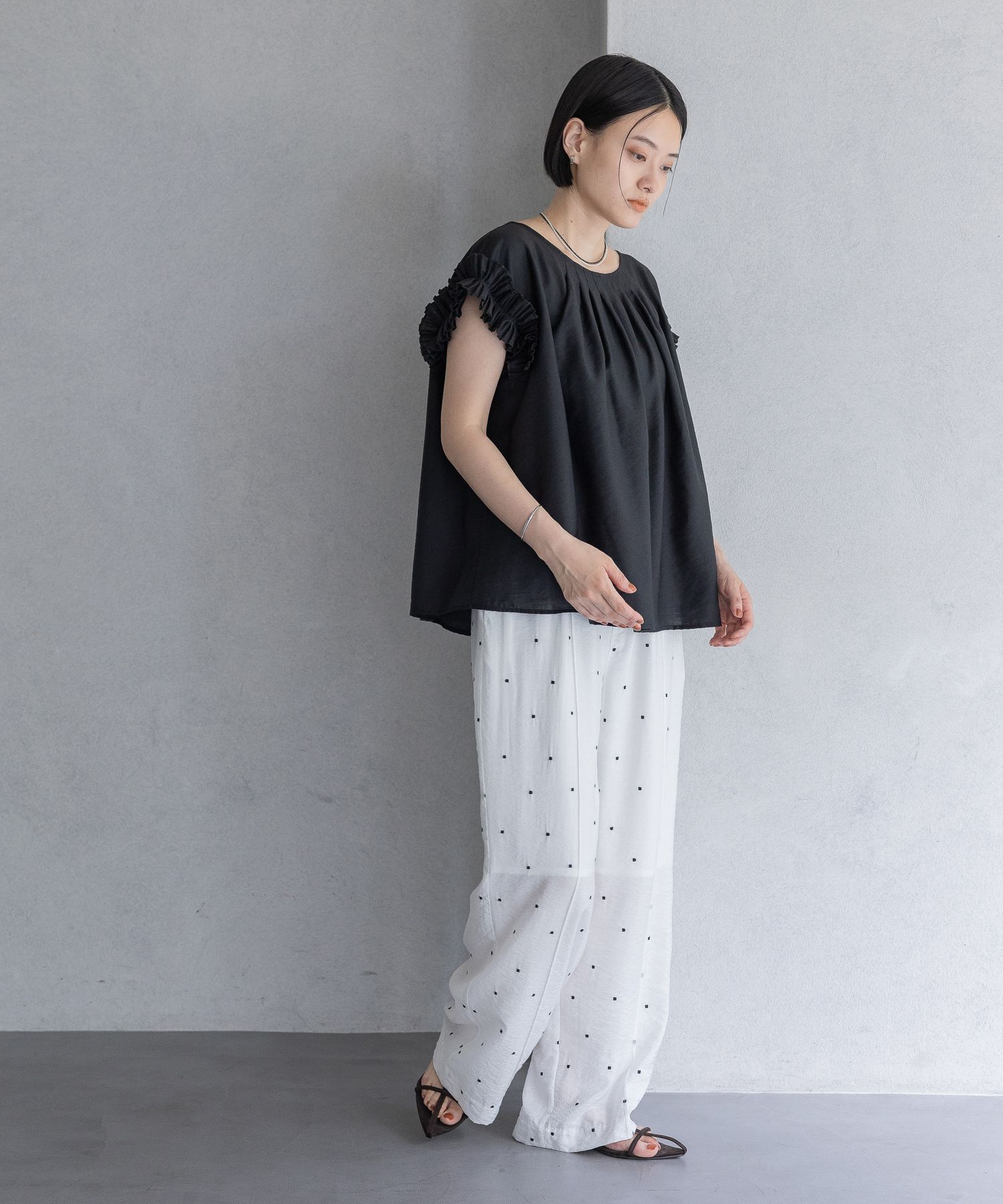 A part by 「フリルスリーブブラウス」|シャツ・ブラウス|