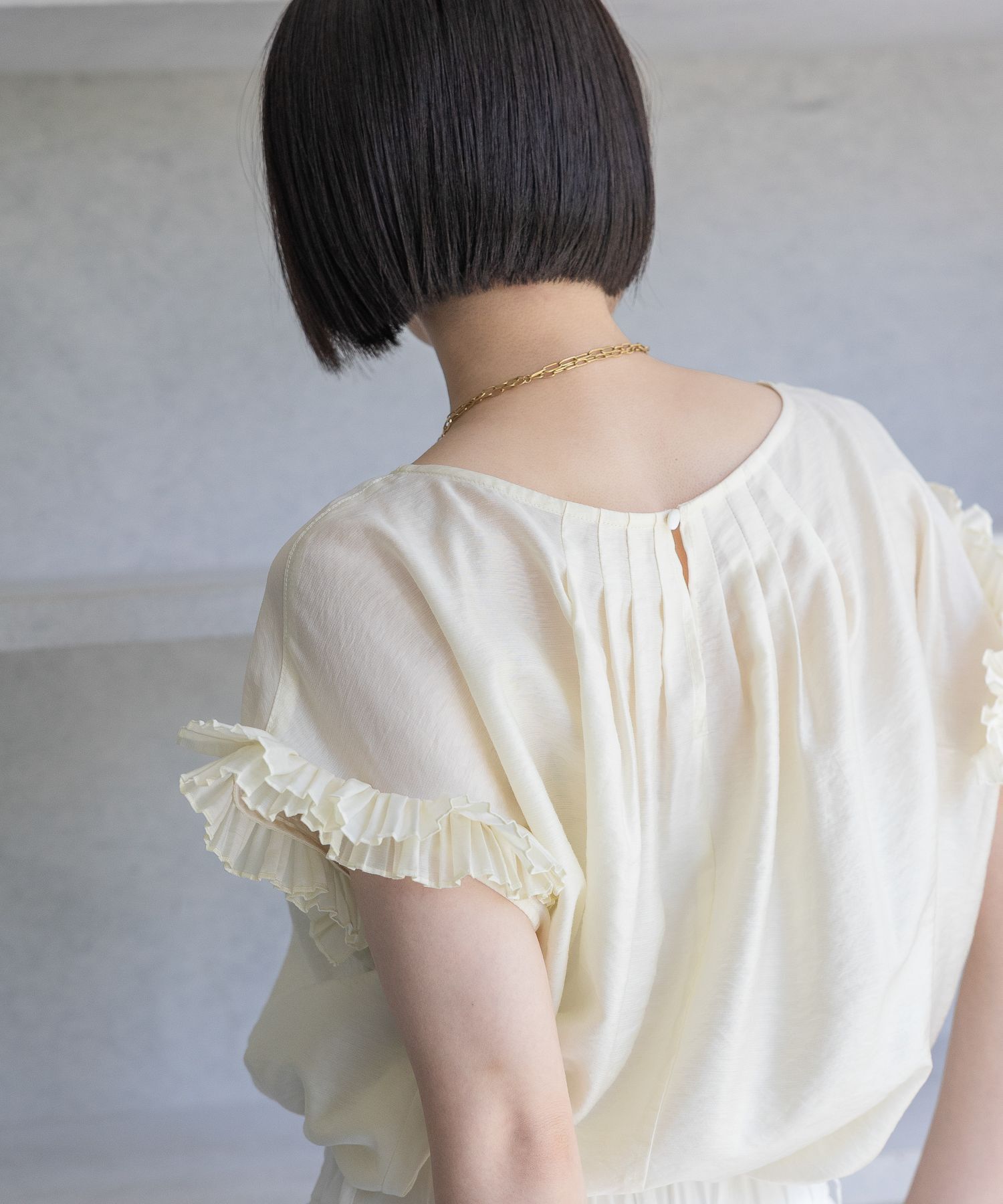 A part by 「フリルスリーブブラウス」|シャツ・ブラウス|