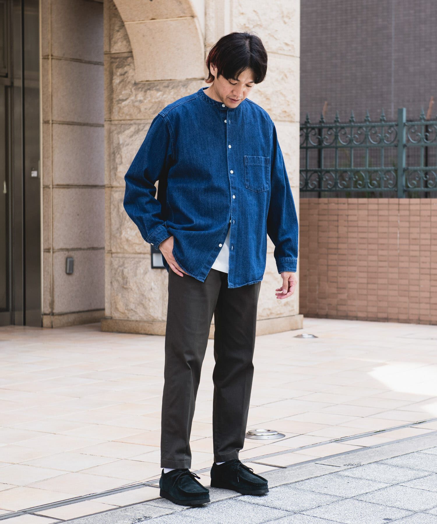 URBAN RESEARCH DOORS「デニムバンドカラーシャツ」|シャツ・ブラウス|