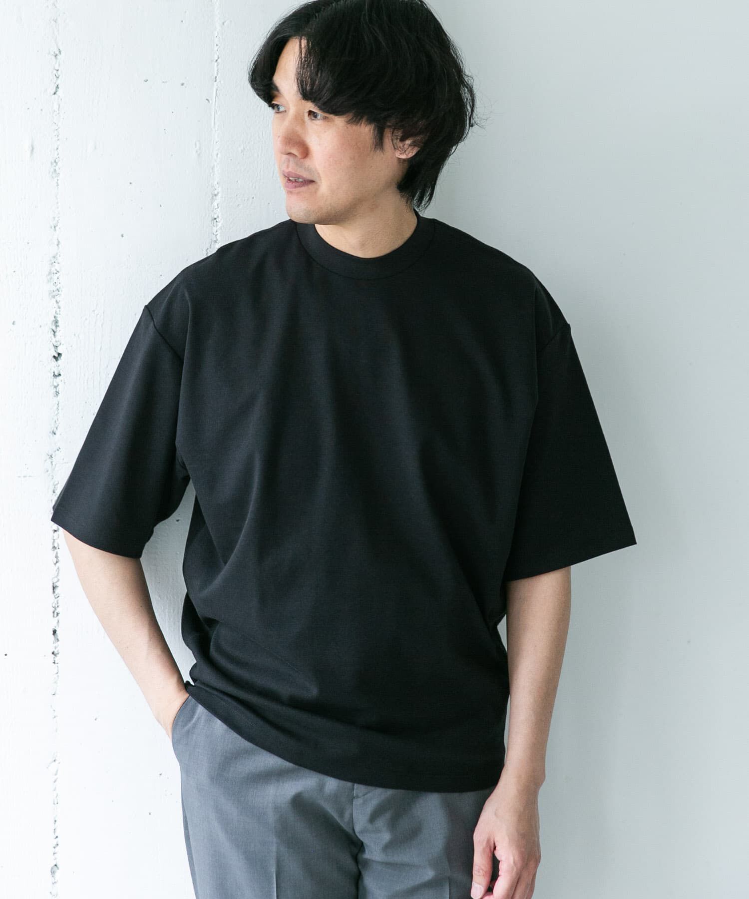URBAN RESEARCH DOORS「『UR TECH』防汚ワイドテーパードTシャツ」|Tシャツ・カットソー|ブラック