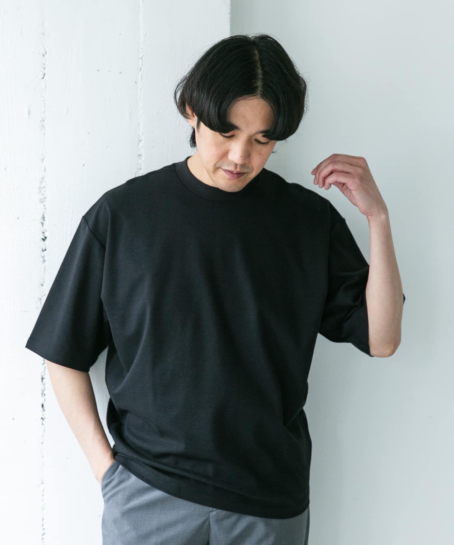 URBAN RESEARCH DOORS「『UR TECH』防汚ワイドテーパードTシャツ」|Tシャツ・カットソー|