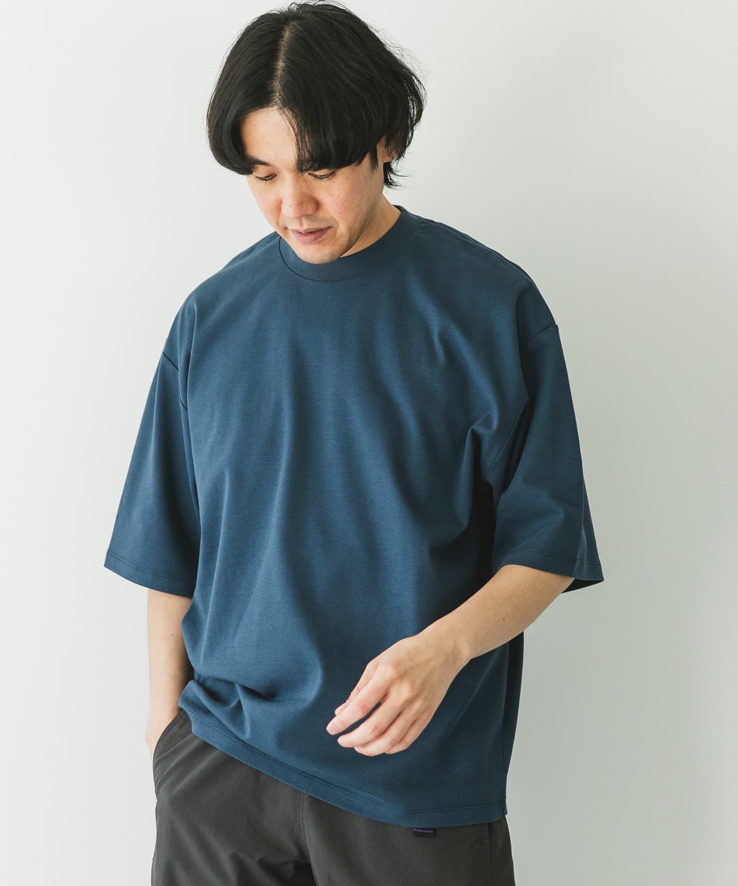 URBAN RESEARCH DOORS「『UR TECH』防汚ワイドテーパードTシャツ」|Tシャツ・カットソー|