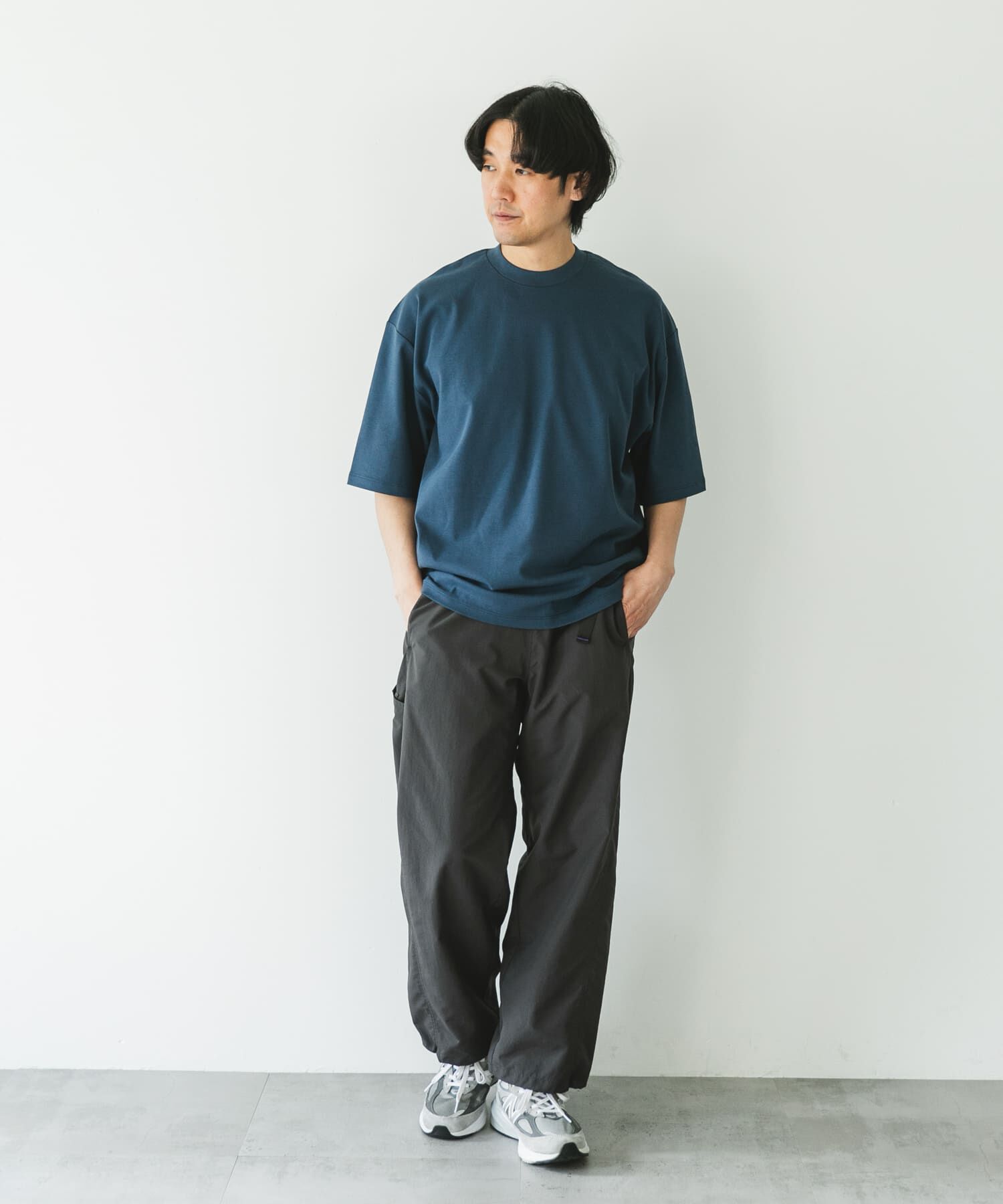 URBAN RESEARCH DOORS「『UR TECH』防汚ワイドテーパードTシャツ」|Tシャツ・カットソー|