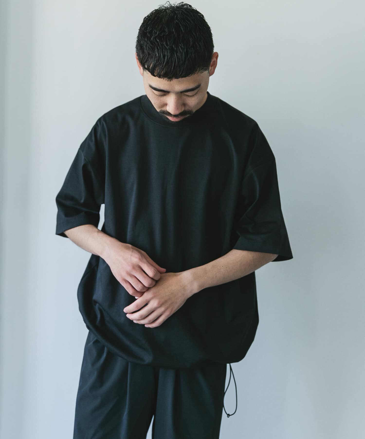 URBAN RESEARCH DOORS「『仁村紗和さん着用』『UR TECH』サマシェア ドロストTシャツ」|Tシャツ・カットソー|