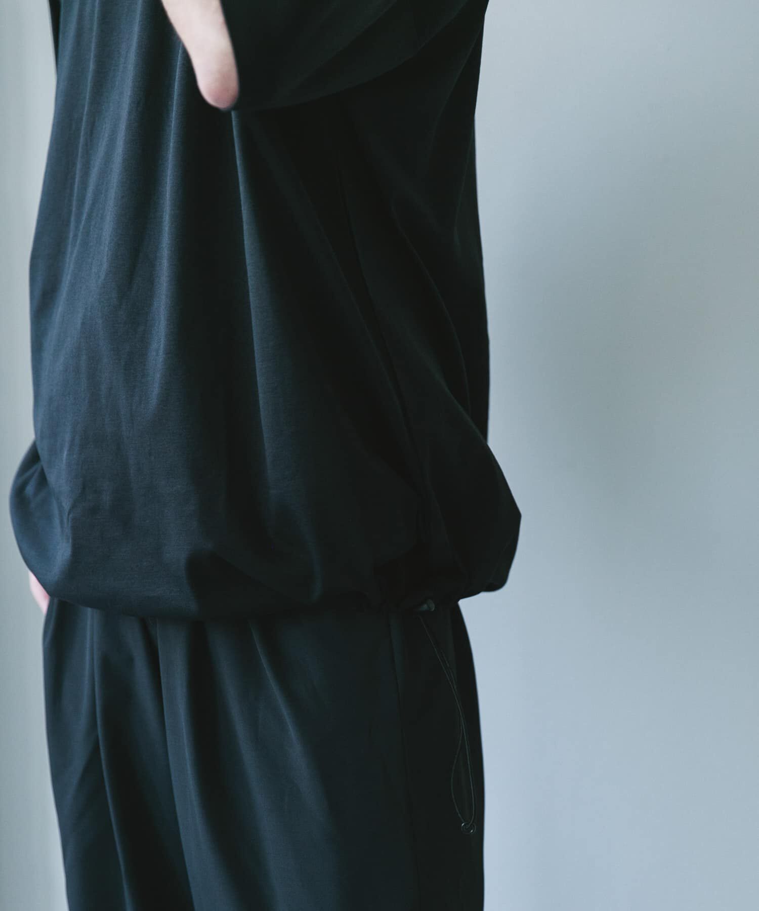 URBAN RESEARCH DOORS「『仁村紗和さん着用』『UR TECH』サマシェア ドロストTシャツ」|Tシャツ・カットソー|