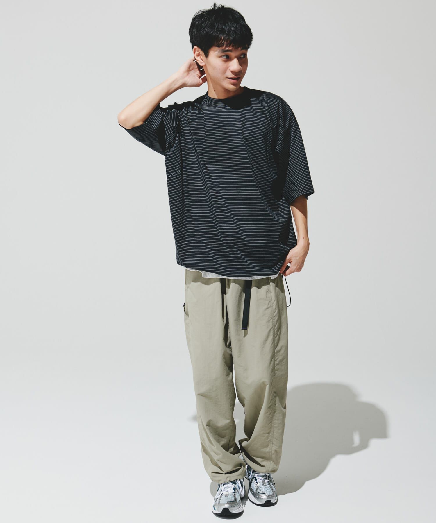 URBAN RESEARCH DOORS「『仁村紗和さん着用』『UR TECH』サマシェア ドロストTシャツ」|Tシャツ・カットソー|