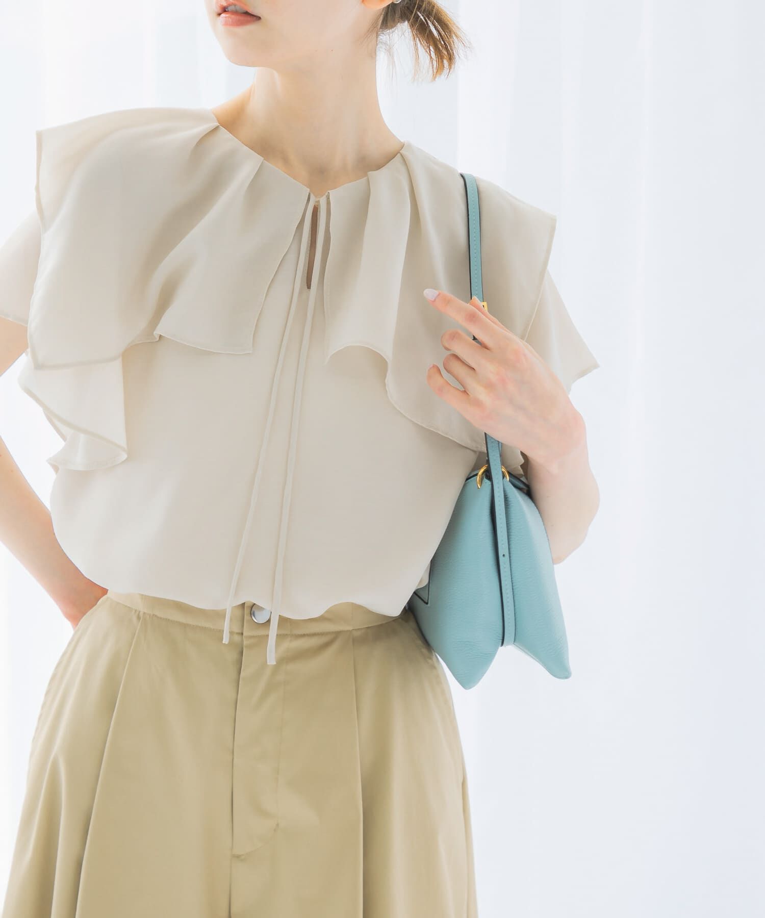 URBAN RESEARCH ROSSO「イージーケアフリルブラウス」|シャツ・ブラウス|