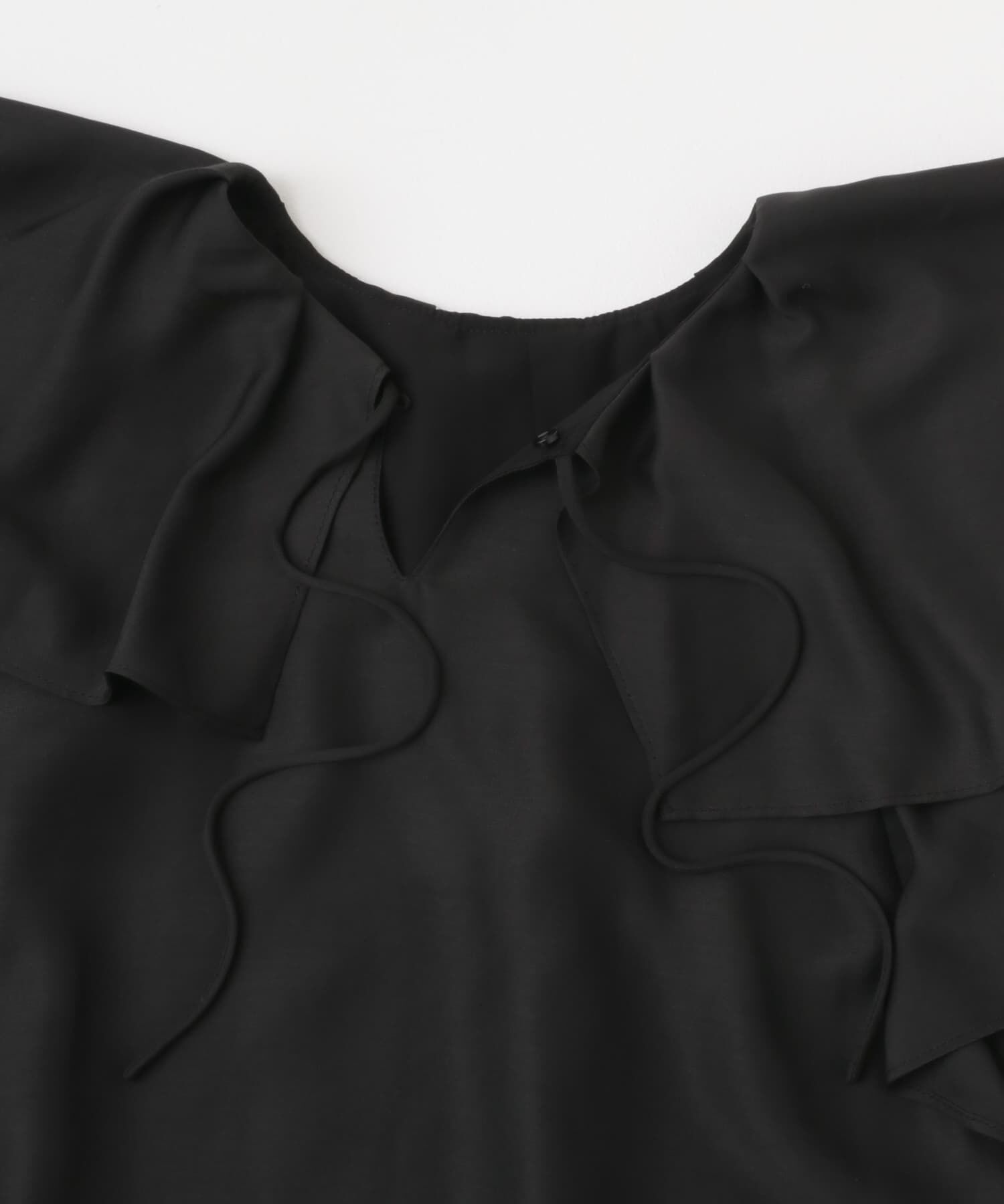 URBAN RESEARCH ROSSO「イージーケアフリルブラウス」|シャツ・ブラウス|