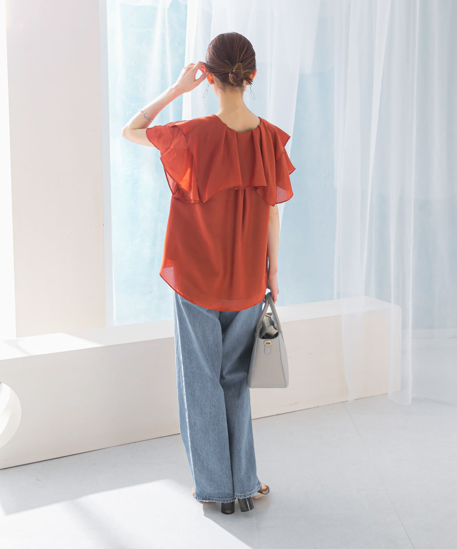 URBAN RESEARCH ROSSO「イージーケアフリルブラウス」|シャツ・ブラウス|