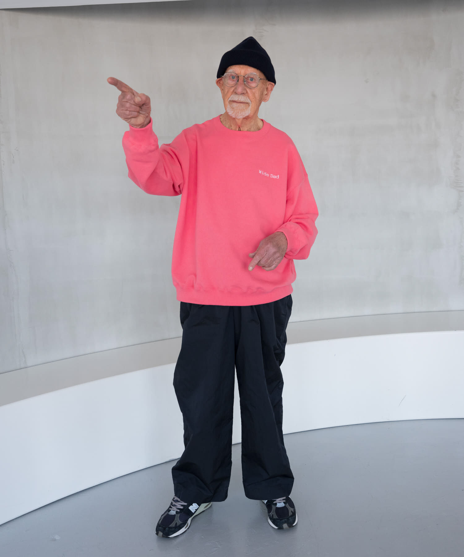 URBAN RESEARCH「Wide Dad　SUPER WIDE SWEAT CREW-NECK」|スウェット・ジャージ|