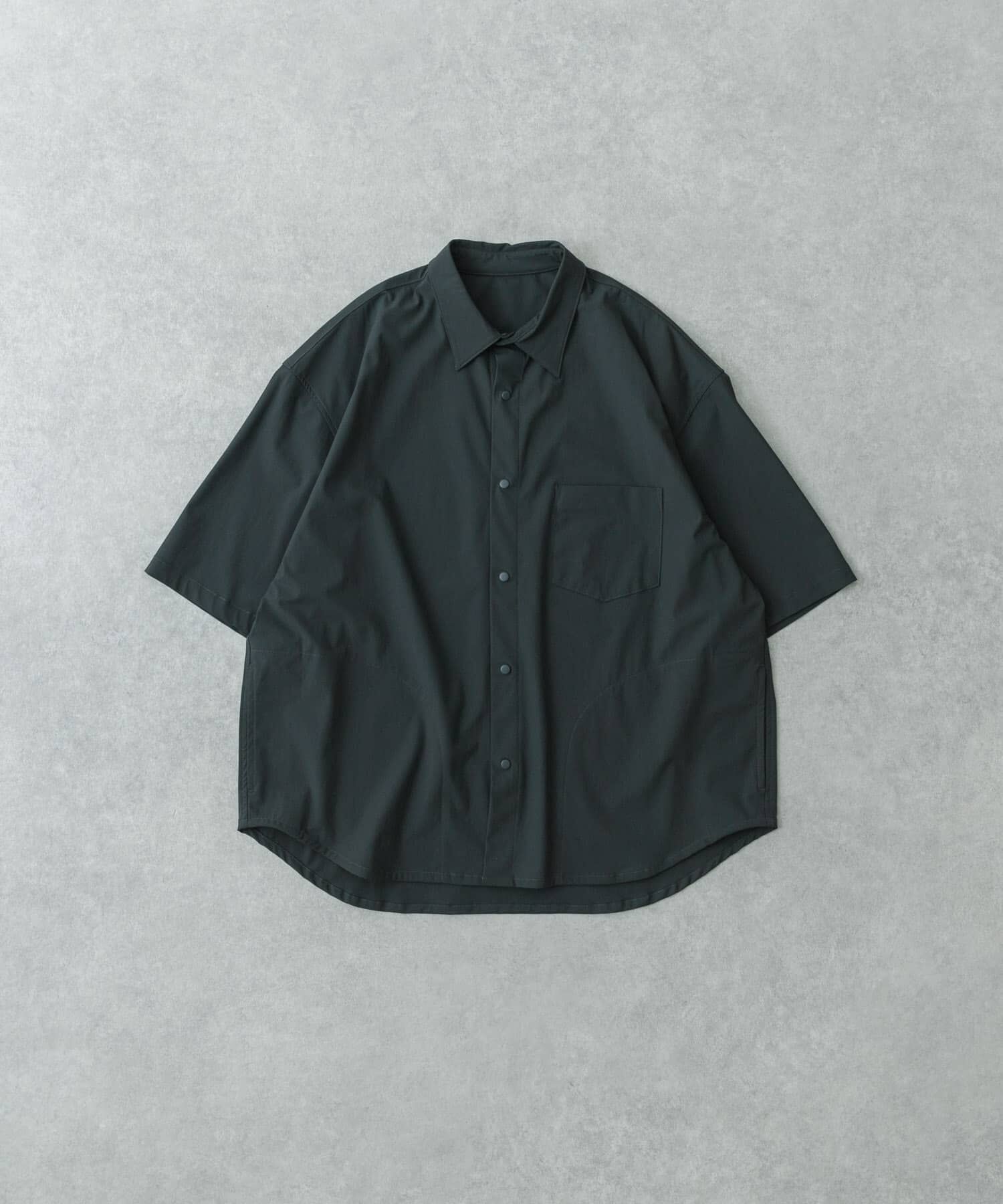 URBAN RESEARCH「FREEZY SNAP SHIRTS」|シャツ・ブラウス|グリーン系その他