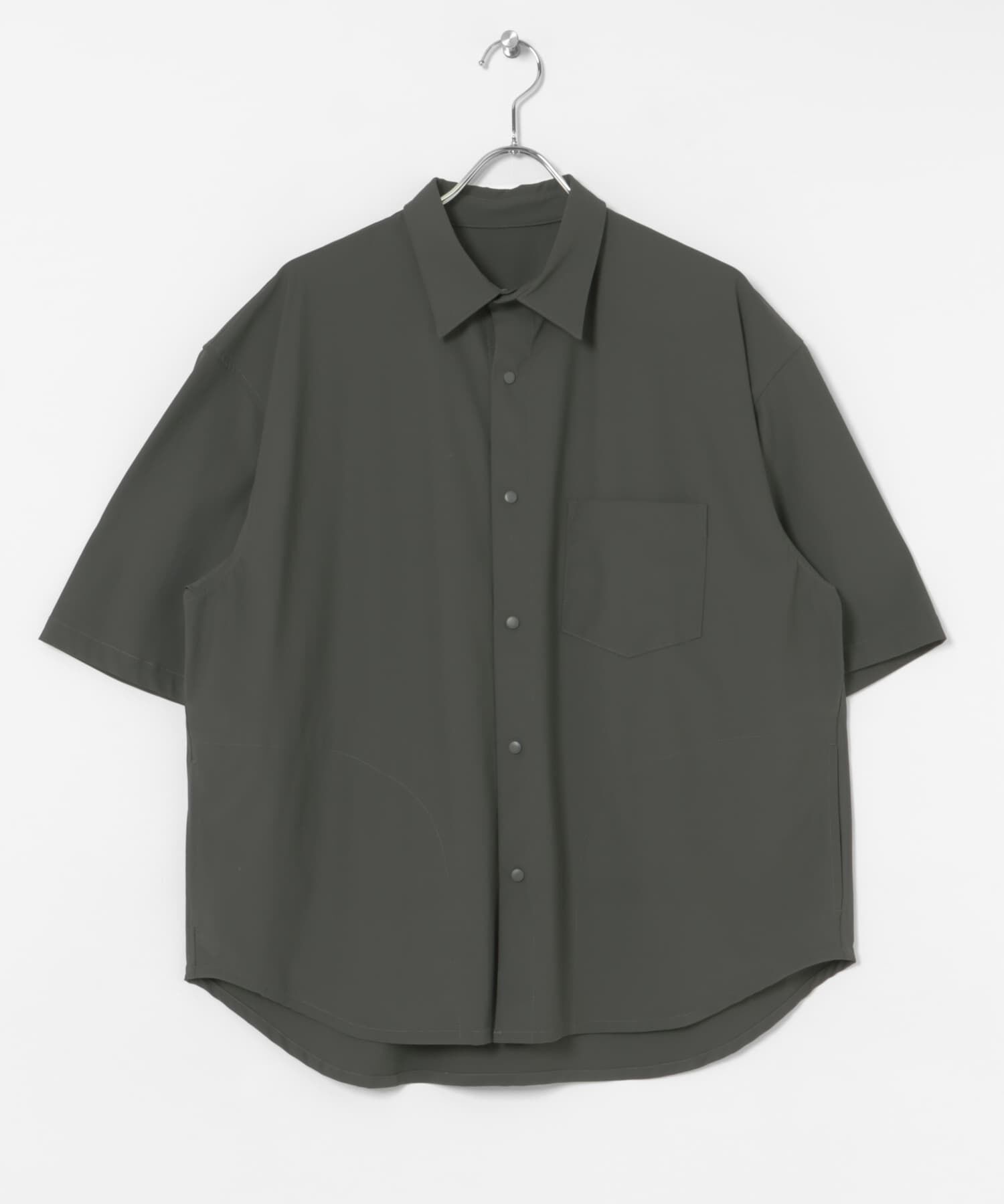 URBAN RESEARCH「FREEZY SNAP SHIRTS」|シャツ・ブラウス|