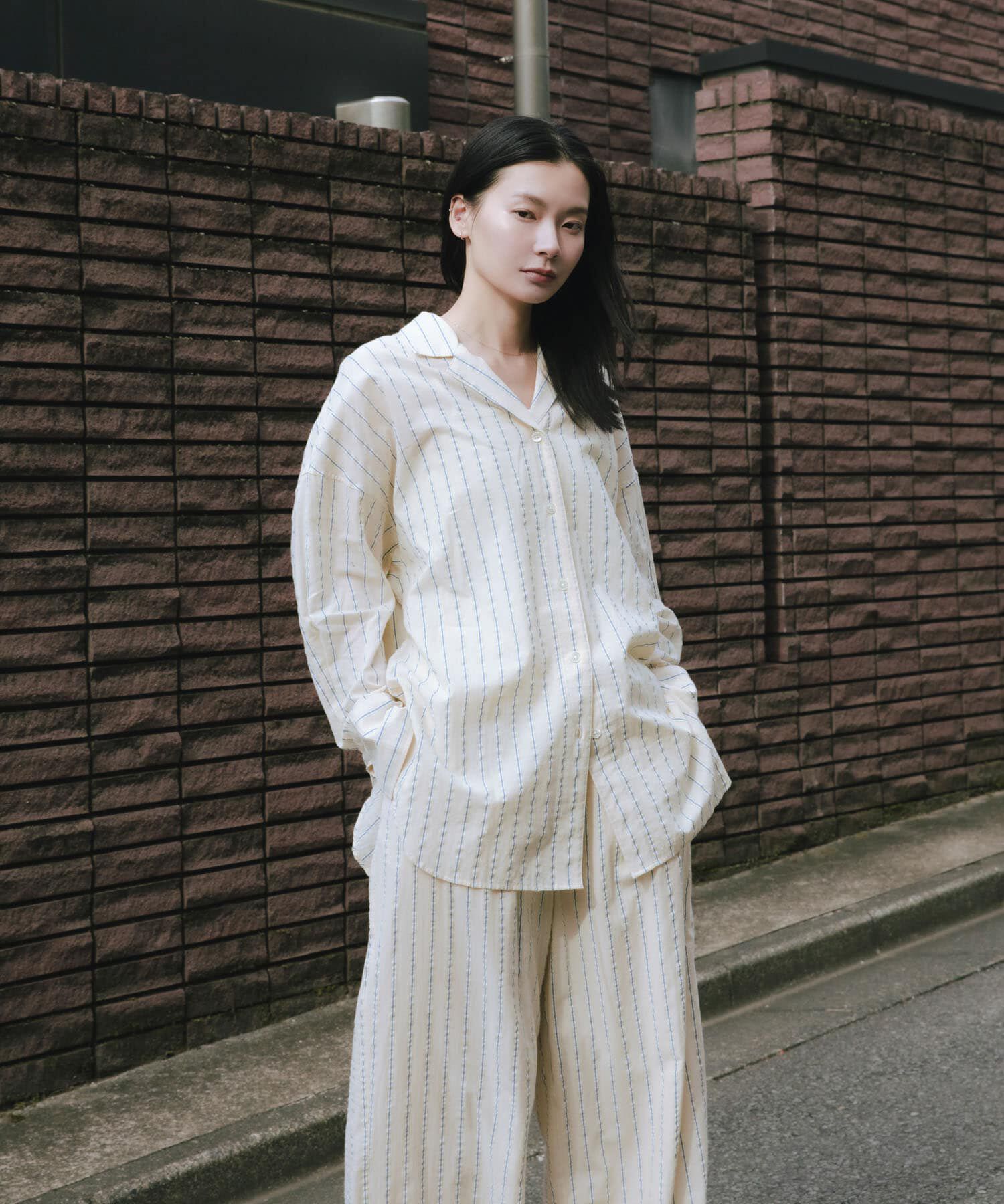 URBAN RESEARCH「new basic　インドコットンサッカーストライプシャツ」|シャツ・ブラウス|