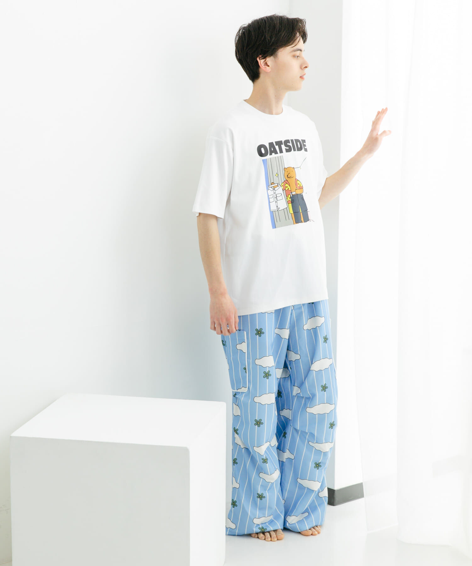 SENSE OF PLACE by URBAN RESEARCH「『別注』OATSIDE&times;SENSE OF PLACE　グラフィックショートスリーブ Tシャツ B」|Tシャツ・カットソー|