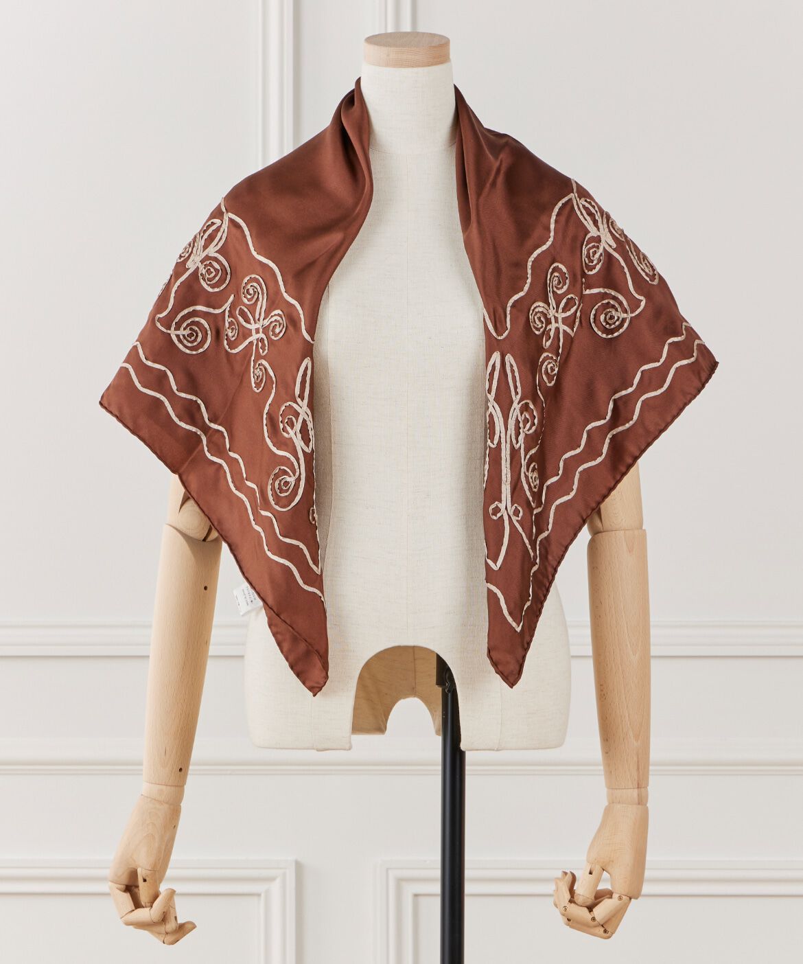 FAVORITE SUKINAMONO「テープエンブロイダリースカーフII《ASAUCE MELER》」|ストール|ブラウン