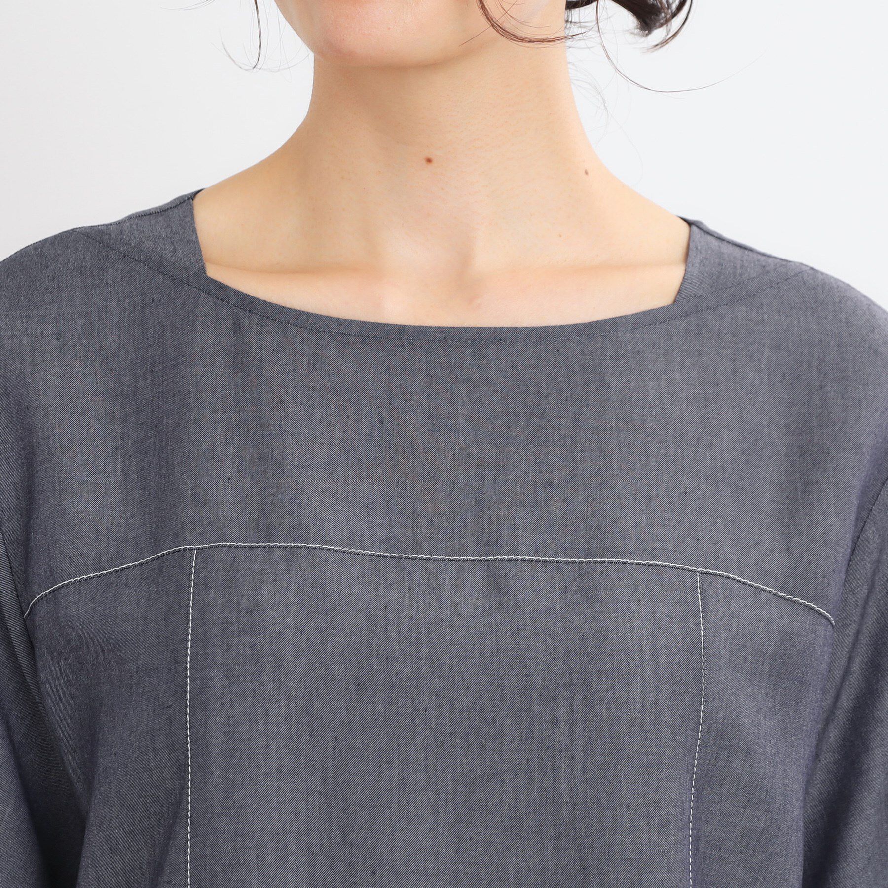 Reflect「【マシンウォッシュ可】デニム調プルオーバーブラウス」|シャツ・ブラウス|