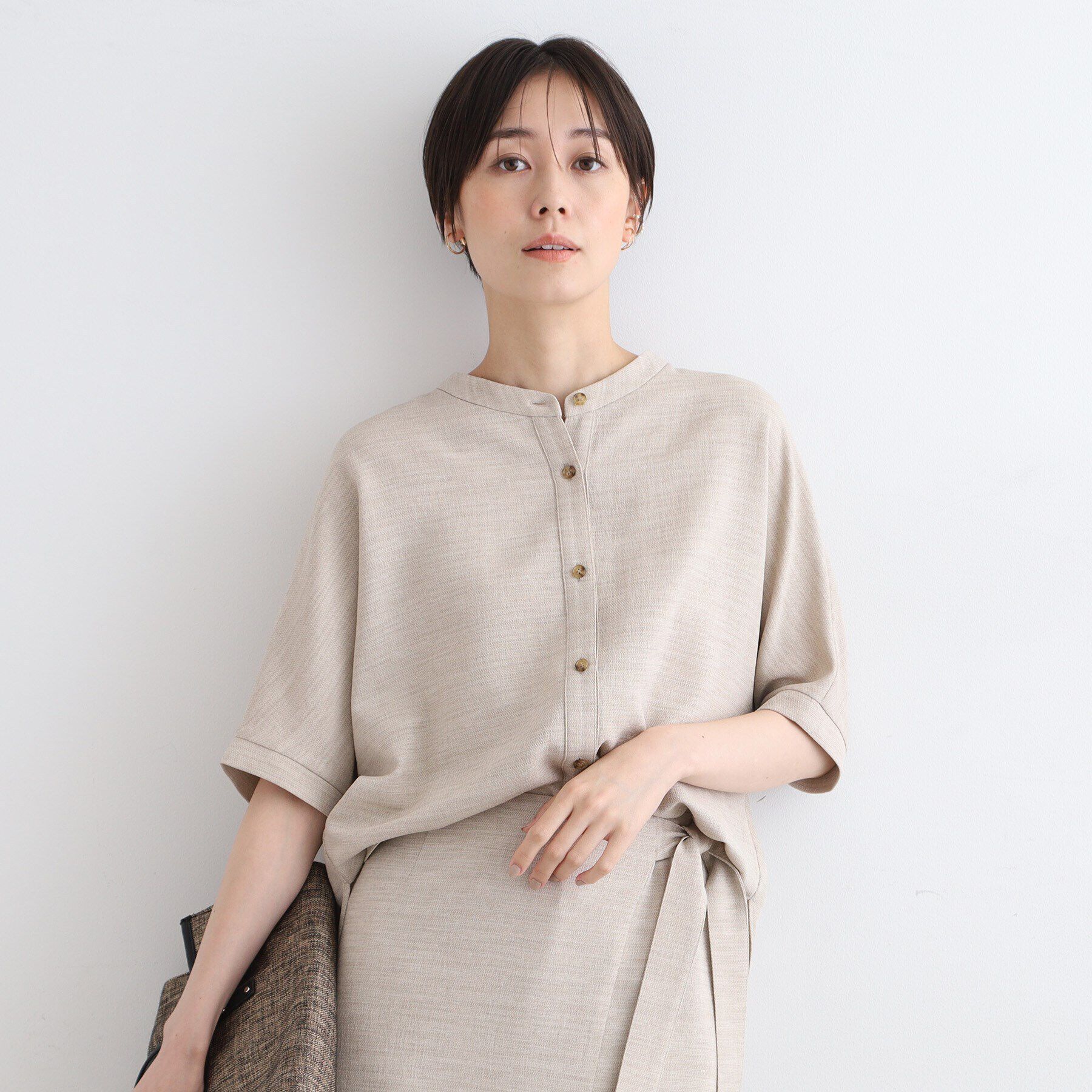 INDIVI「【洗える／UVケア／SETUP可能】麻調ドルマンブラウス」|シャツ・ブラウス|