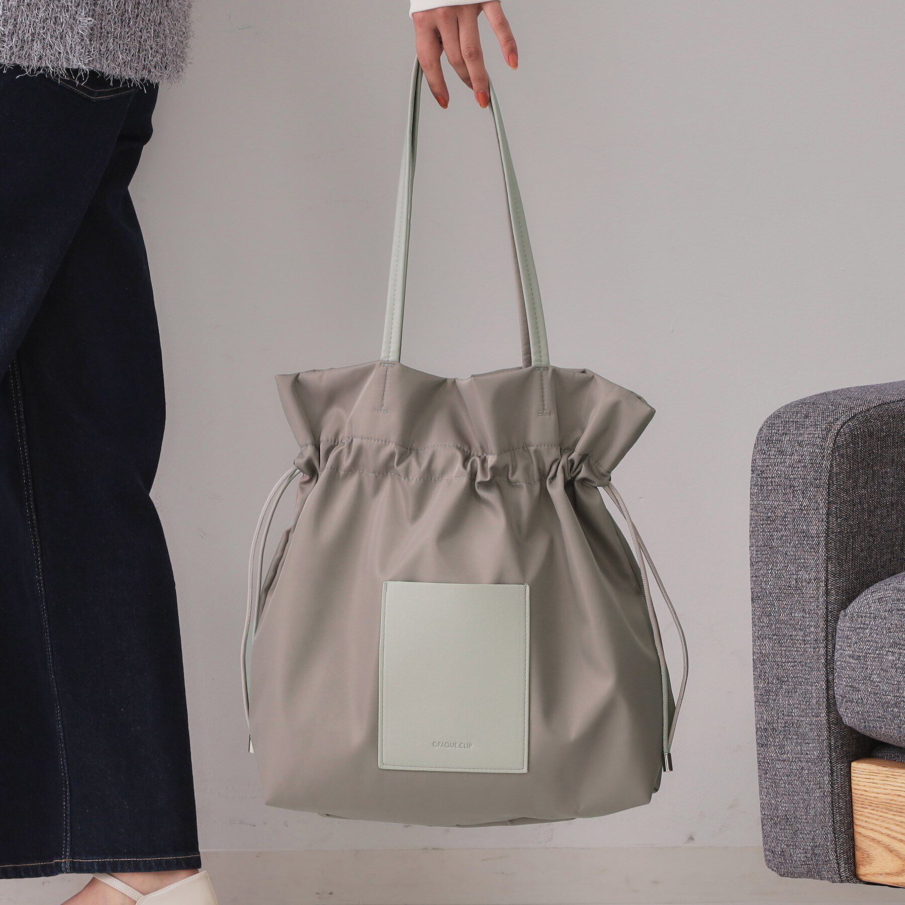 OPAQUE.CLIP「【A4サイズ対応】巾着ドロストーリングトートバッグ」|トートバッグ|グレージュ(050)