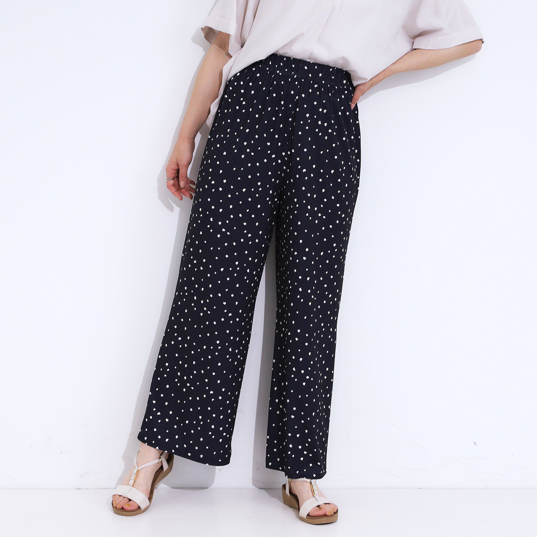 SHOO･LA･RUE「【S-LL/ひんやり/選べる2柄】大人のリラックスコーデに プリント柄パンツ」|その他|ネイビー(094)