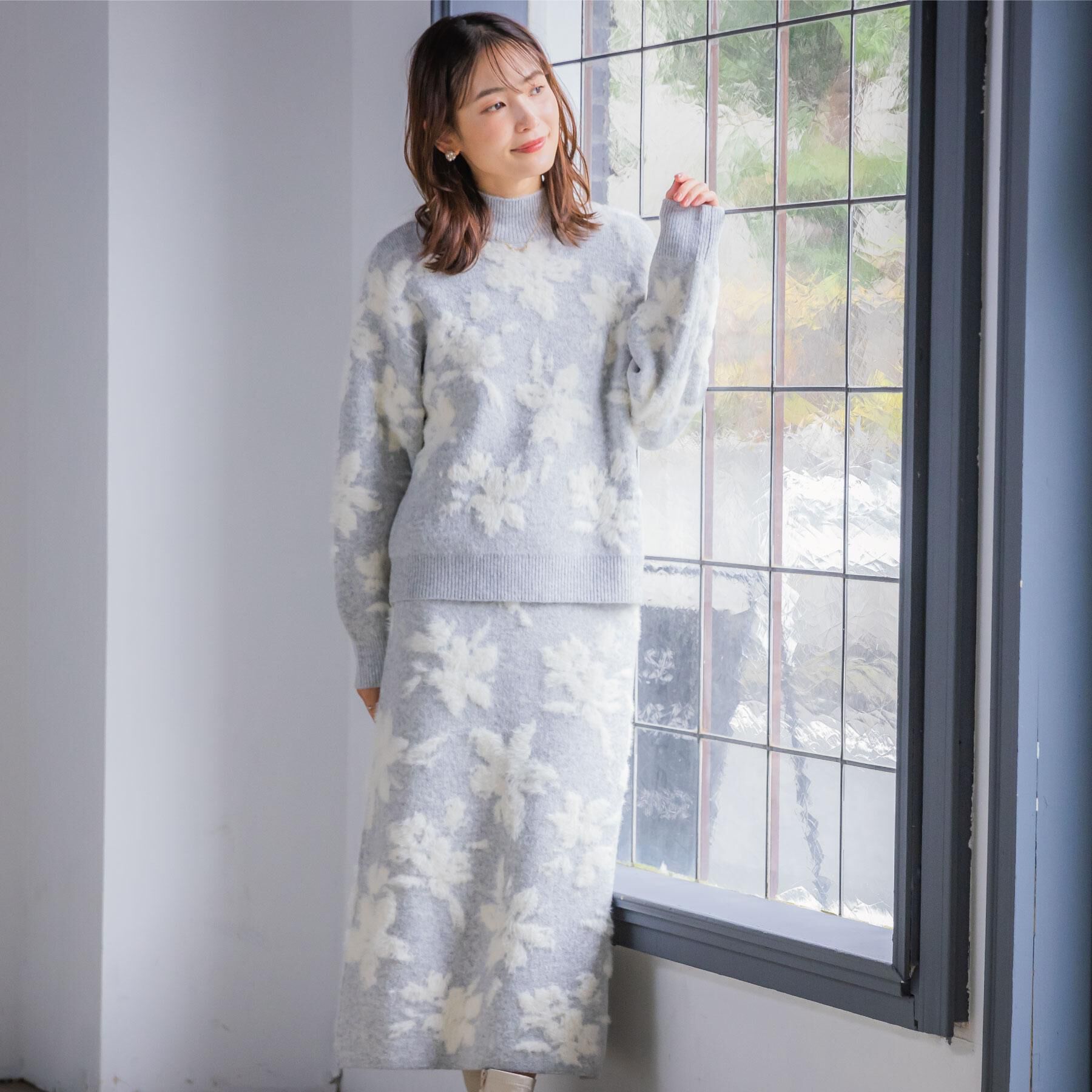 ITS&rsquo;DEMO「【手洗い可／セットアップ可】花柄フェザージャカードニット」|ニット・セーター|