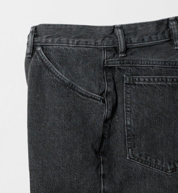 UNITED ARROWS「ブラック&times;ブラック デニム ロデオストレート」|デニム|