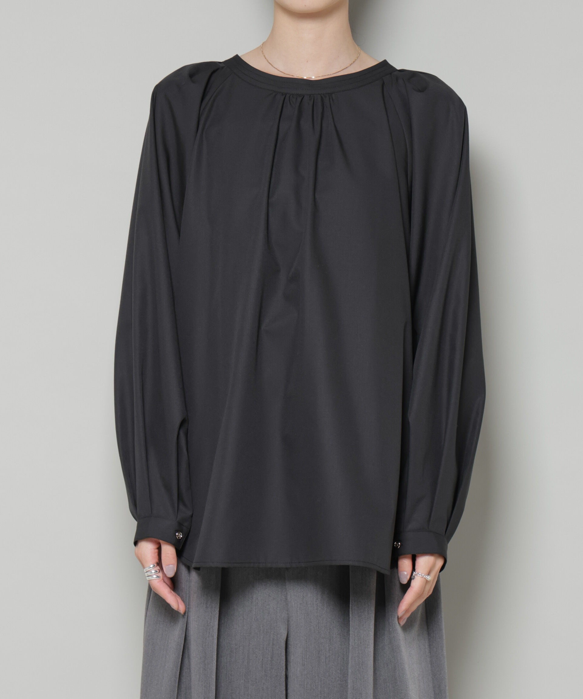 nano･universe「前後2wayラグランスリーブデザインブラウス」|シャツ・ブラウス|