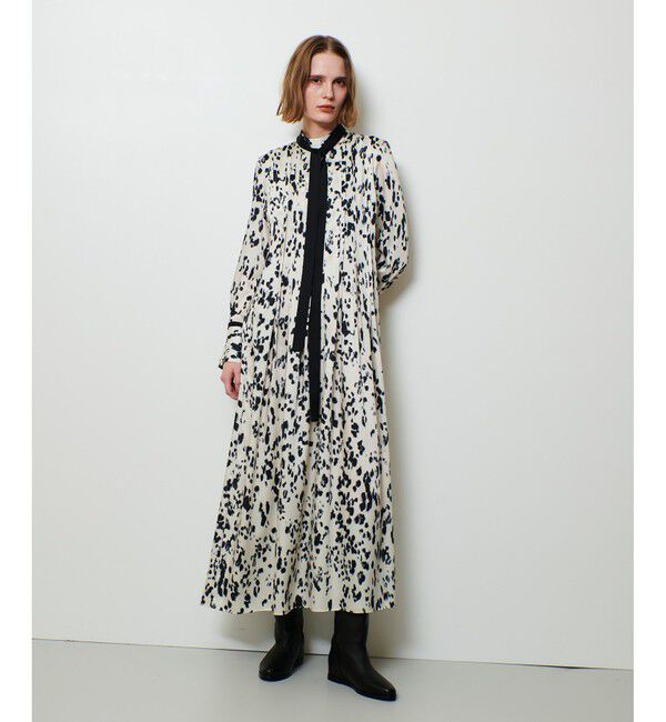 allureville「OFFICINAプリーツフレアワンピース」|ワンピース|