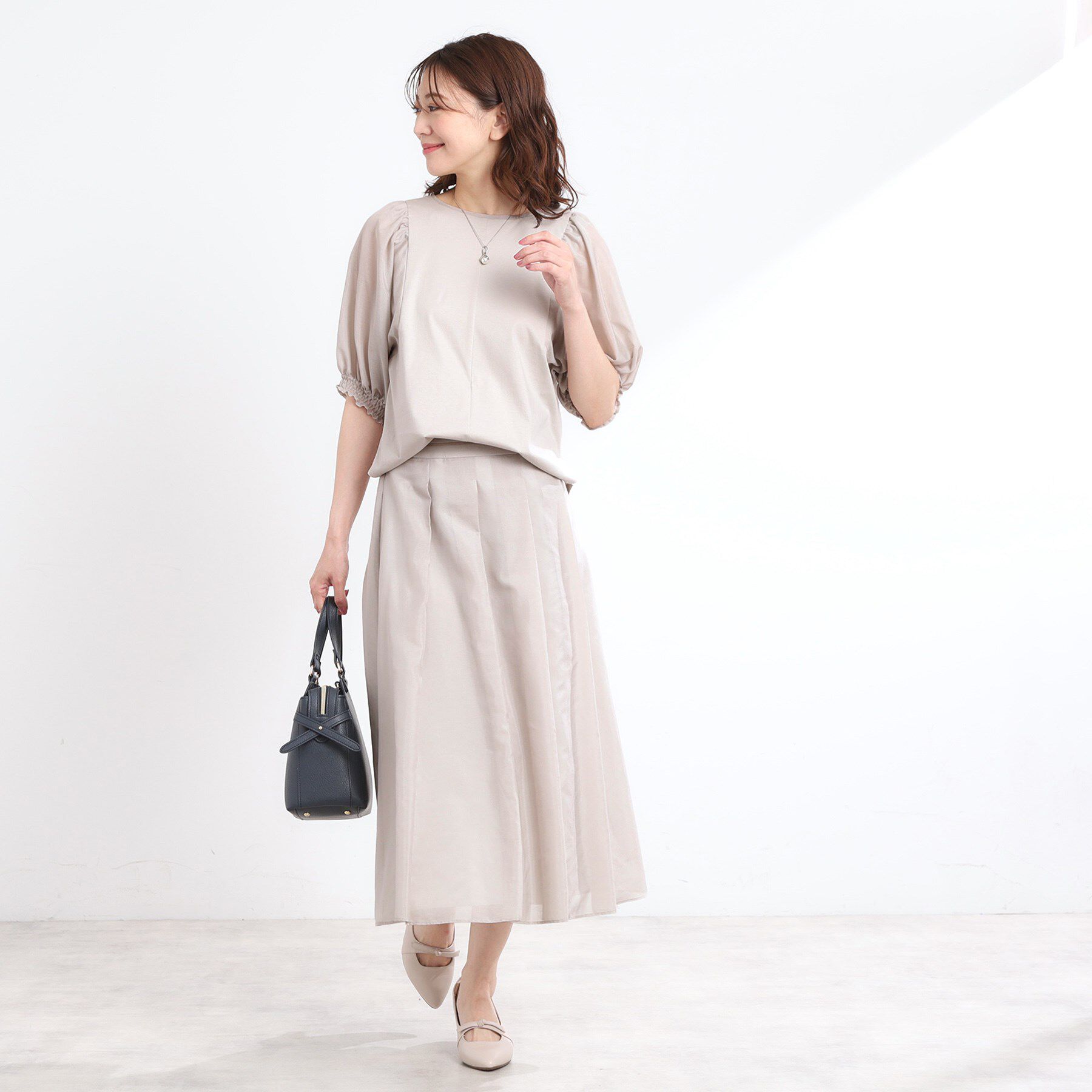 Reflect「【マシンウォッシュ可】シアーパフスリーブTブラウス」|シャツ・ブラウス|