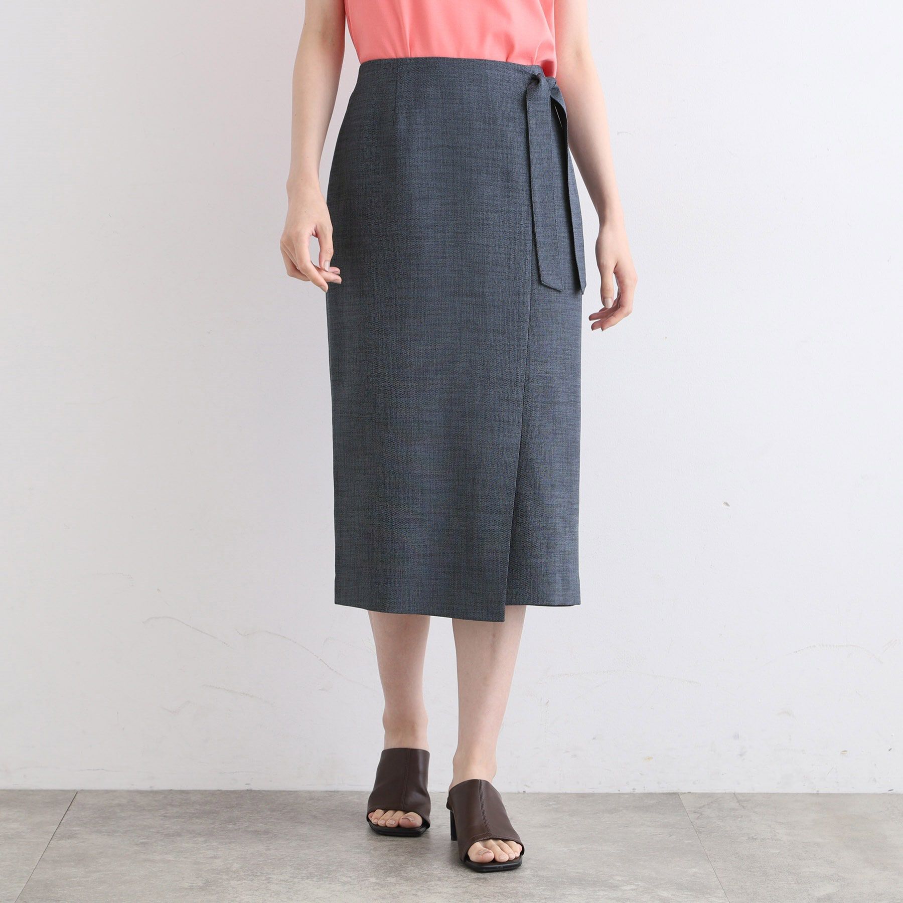 INDIVI「【洗える／UVケア／SETUP可能】麻調ラップ風Iラインスカート」|スカート|