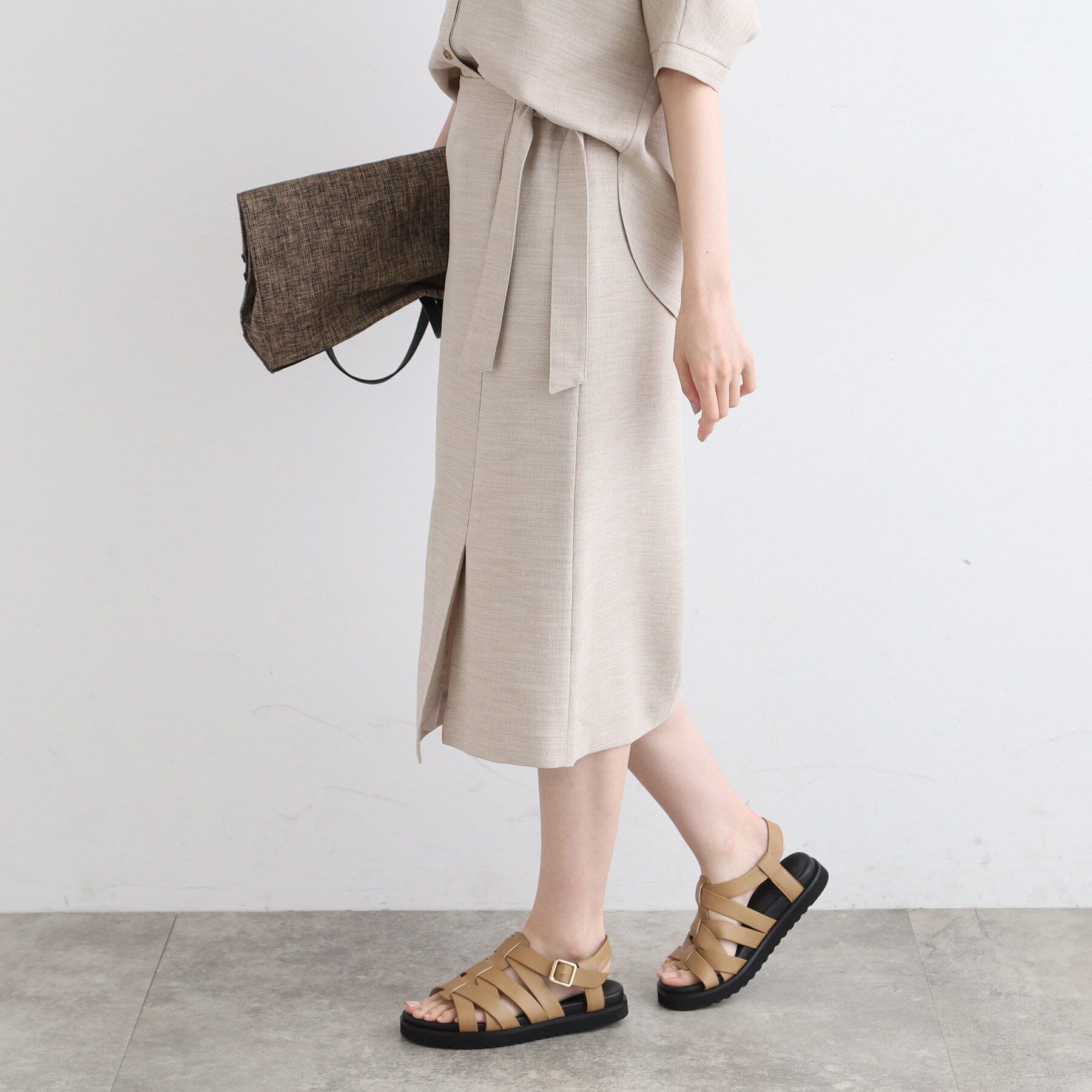 INDIVI「【洗える／UVケア／SETUP可能】麻調ラップ風Iラインスカート」|スカート|