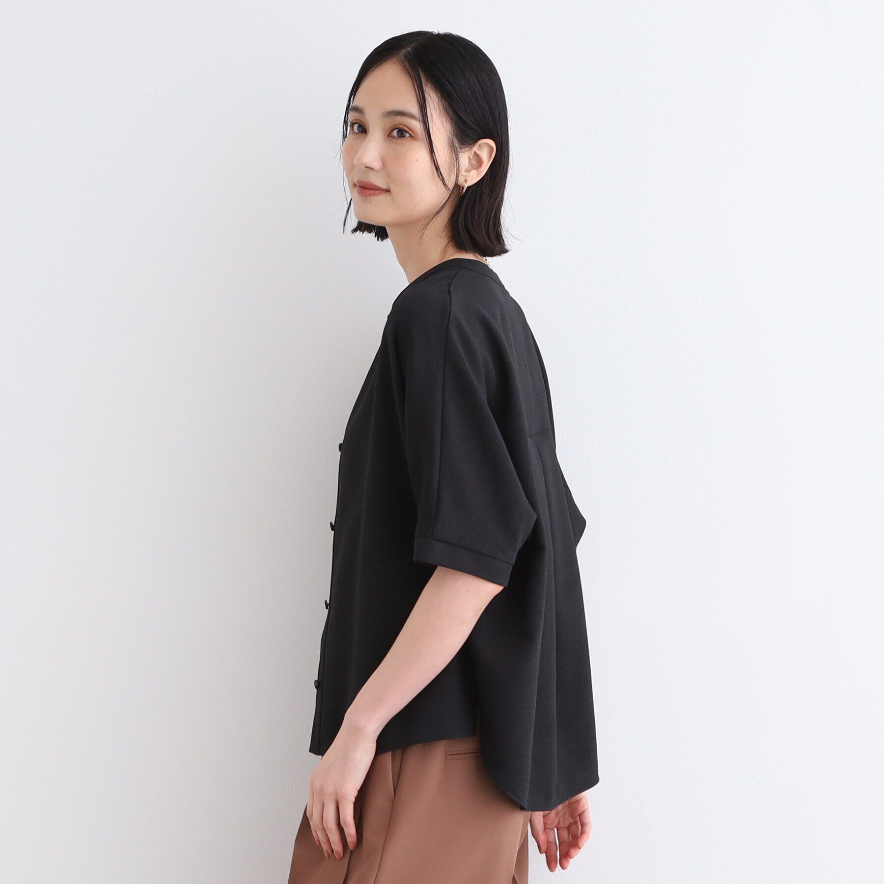 INDIVI「【洗える／UVケア／SETUP可能】麻調ドルマンブラウス」|シャツ・ブラウス|