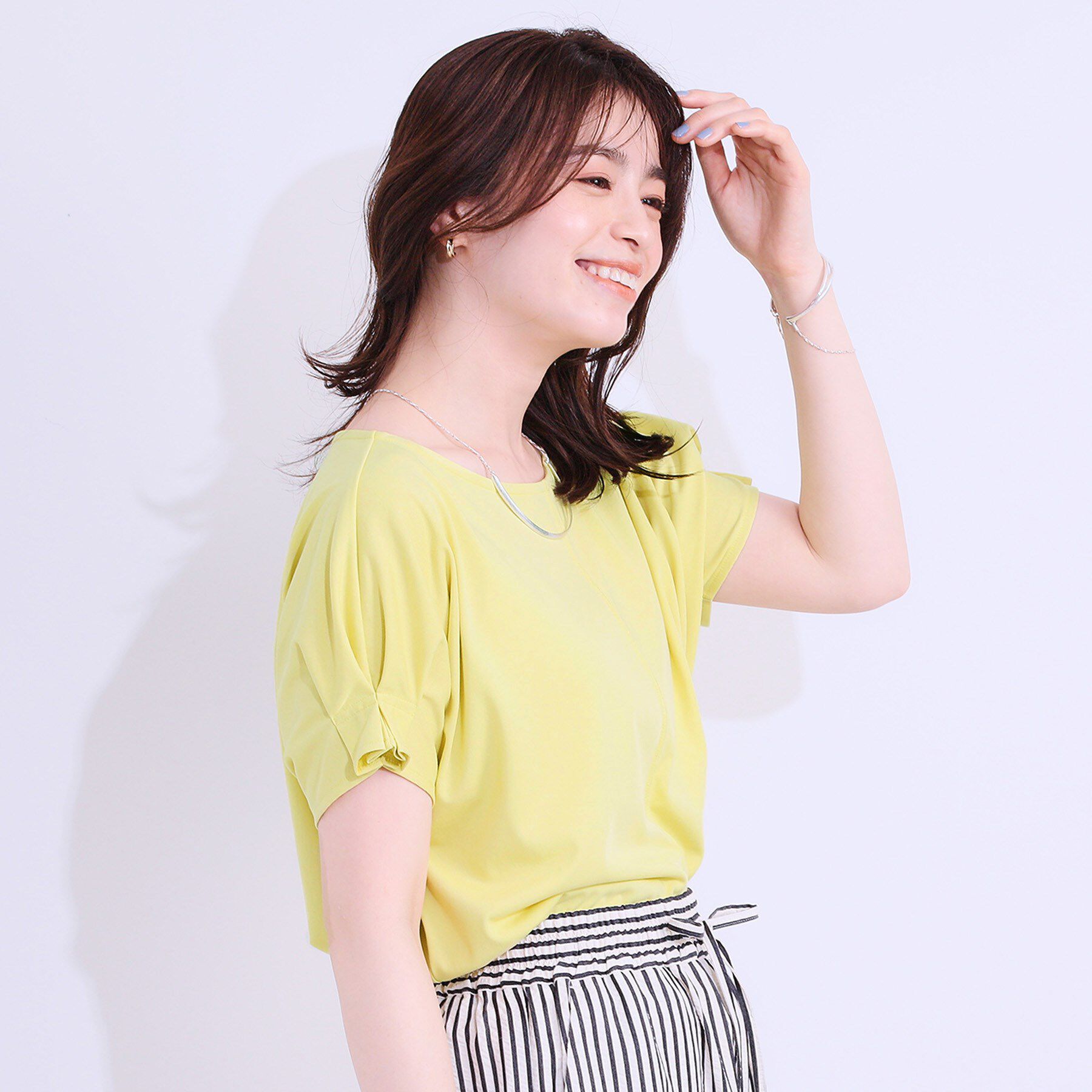 SHOO･LA･RUE「【S-LL/UV/プチプラ】お袖タックで好印象 デザインTシャツ」|Tシャツ・カットソー|