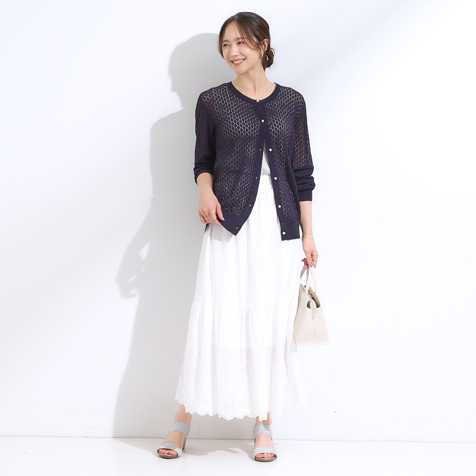 SHOO･LA･RUE「【S-LL】透かし編みが大人上品 マルチボタンニットカーディガン」|カーディガン|